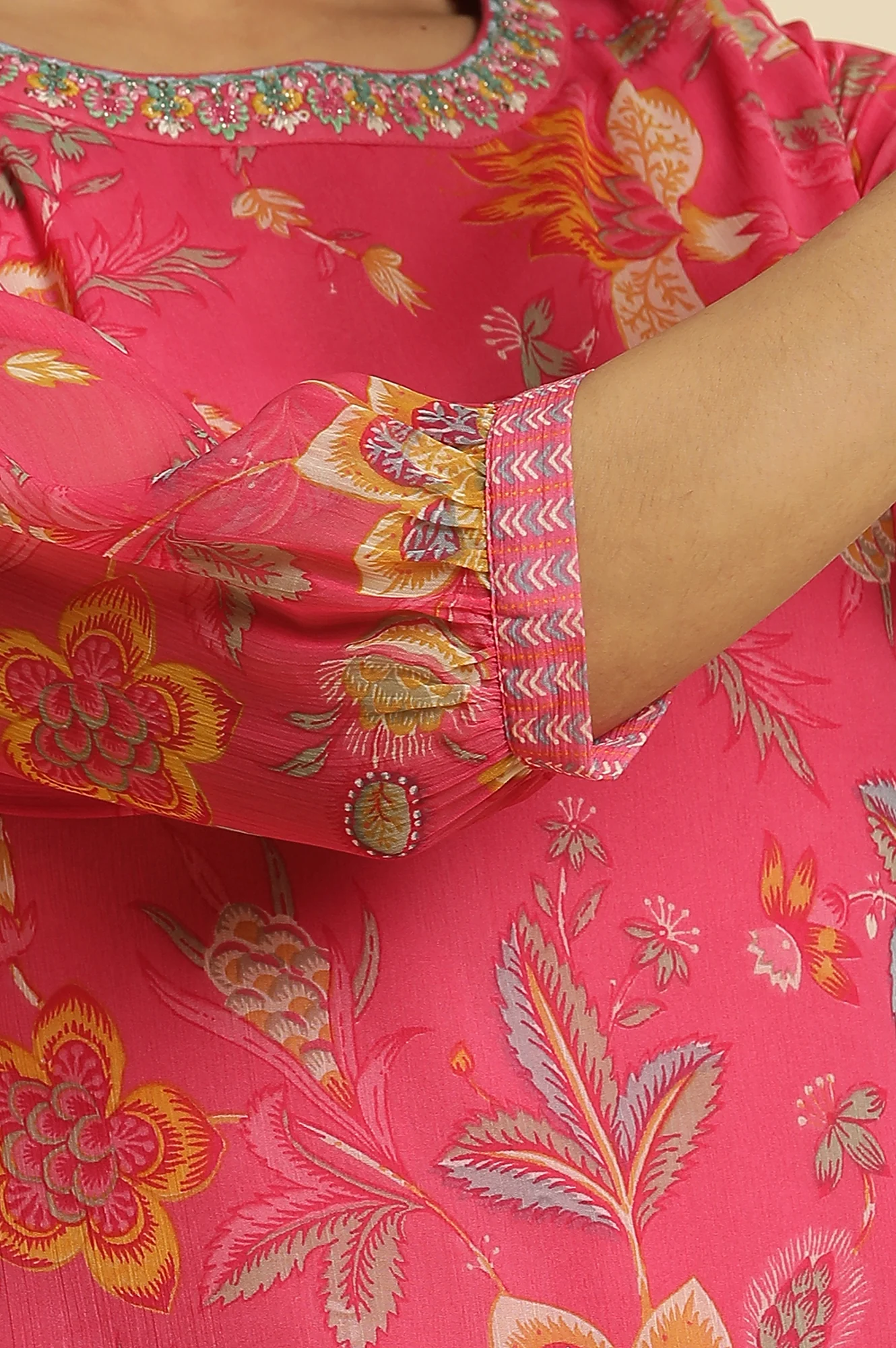 Pink Chiffon Printed Kurta with Multi-coloured Floral Embroidery - Image 7