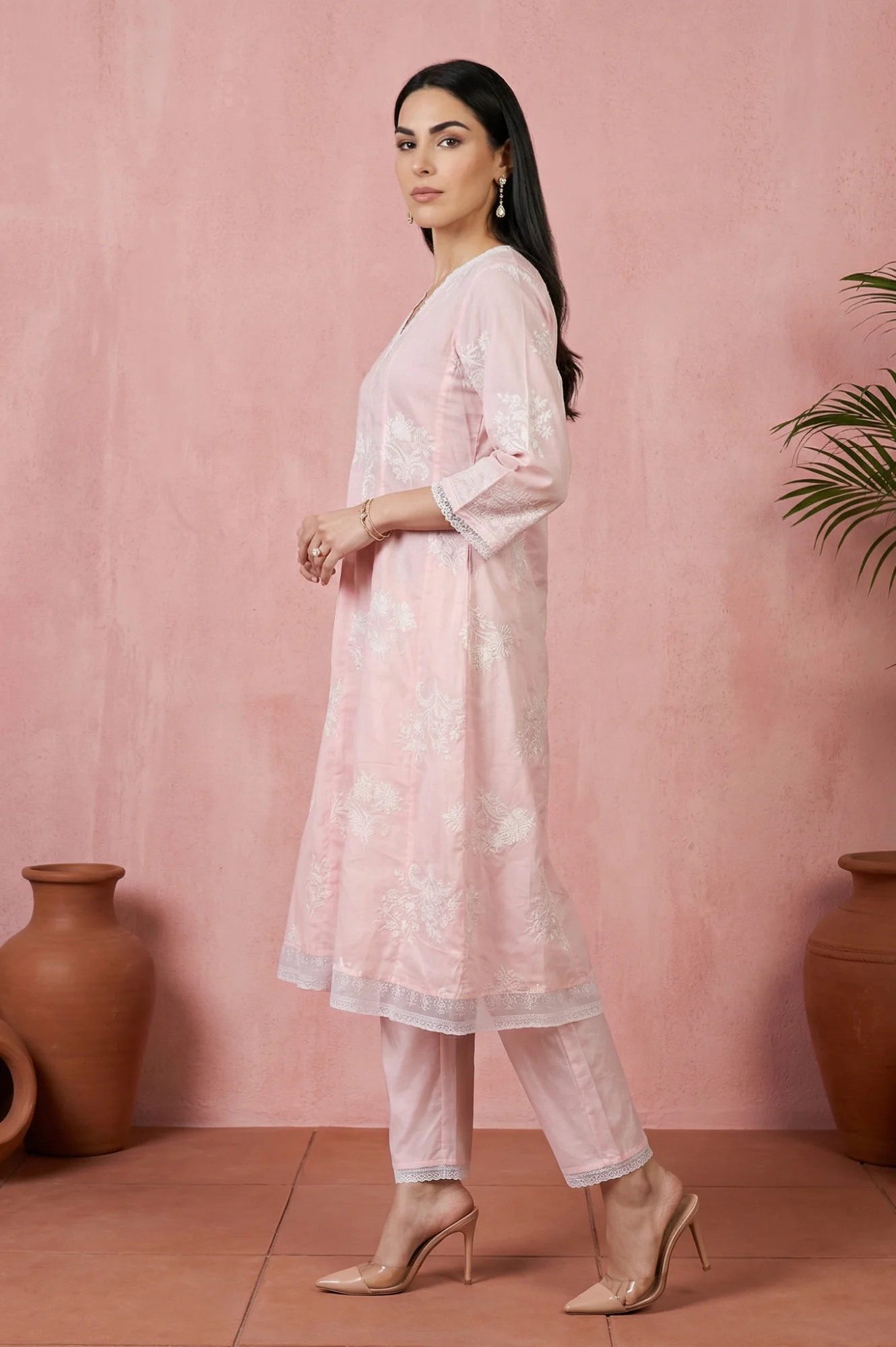 Pink Embroidered Floral Printed Chanderi Straight Kurta with Straight Pants Set - Image 4