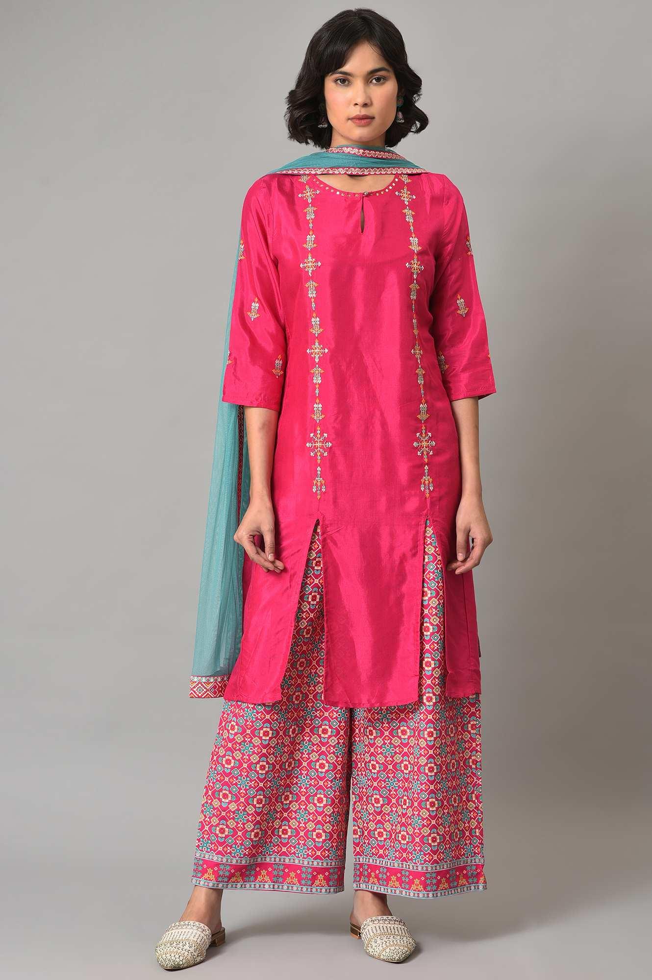 Pink Embroidered kurta With Printed Parallel Pants And Light Blue Mesh Dupatta - Image 10