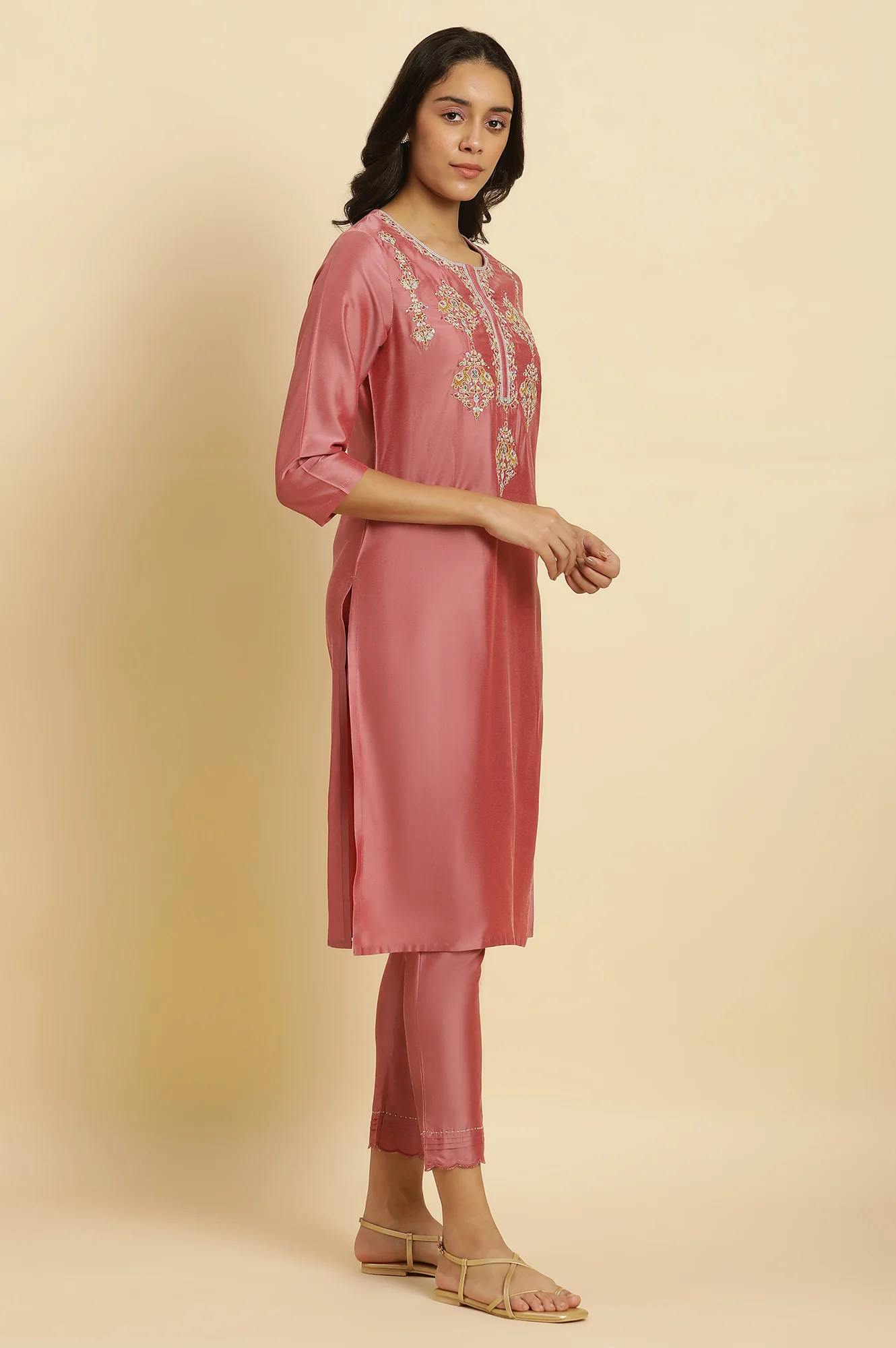 Pink Embroidered Relaxed Fit Kurta - Image 5