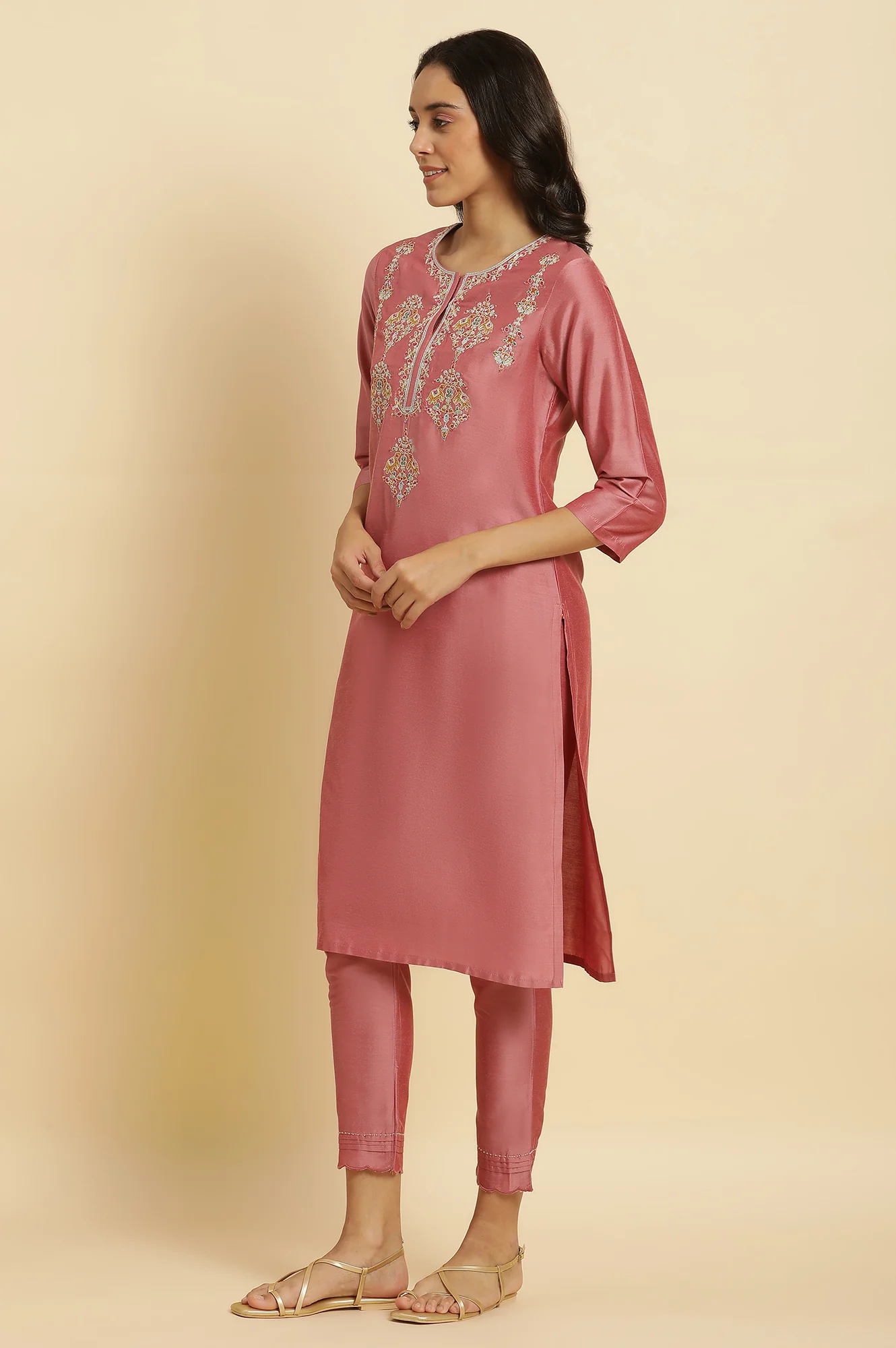 Pink Embroidered Relaxed Fit Kurta - Image 3