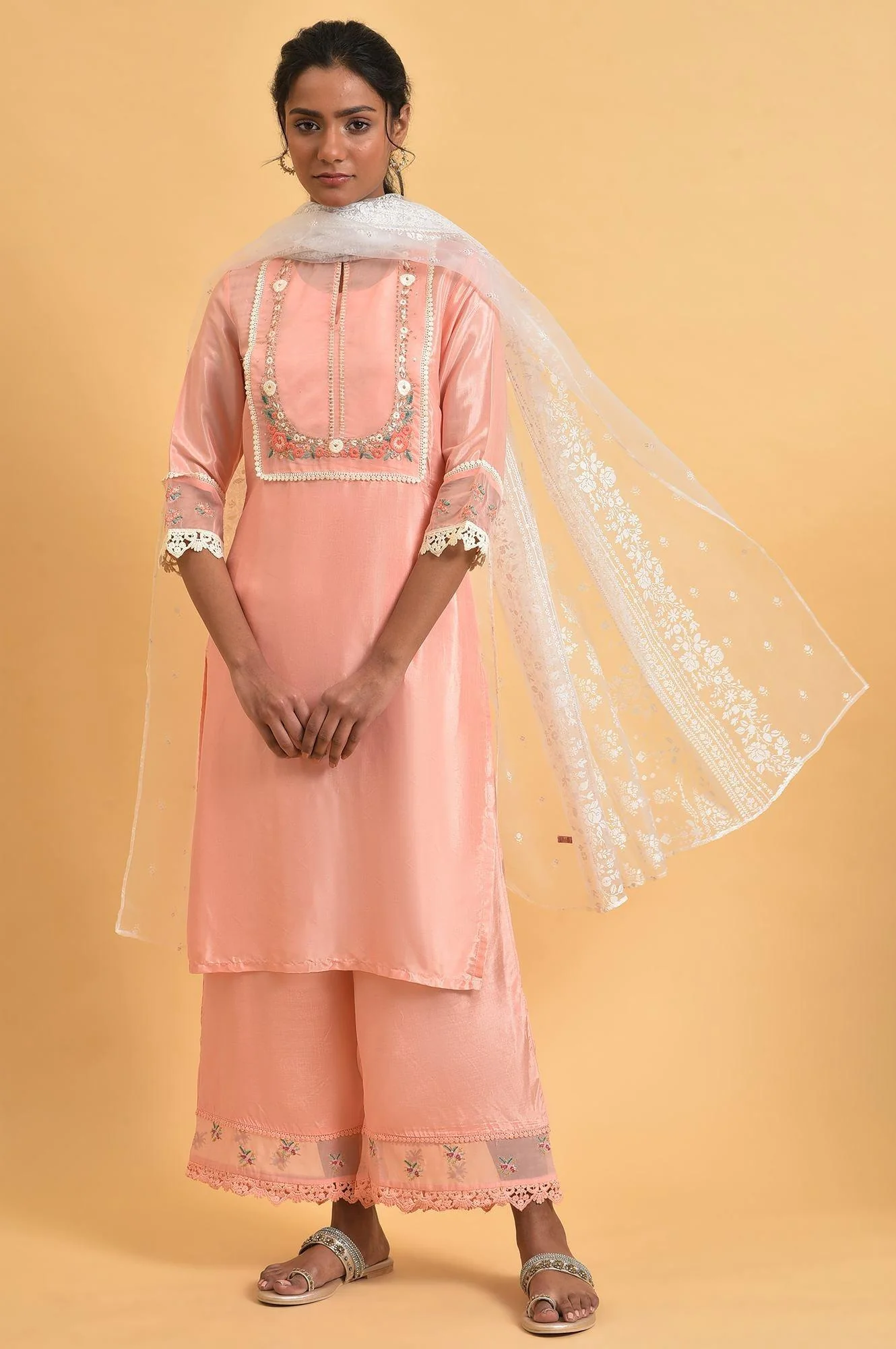 Pink Embroidered Shantun Plus Size Festive kurta - Image 6