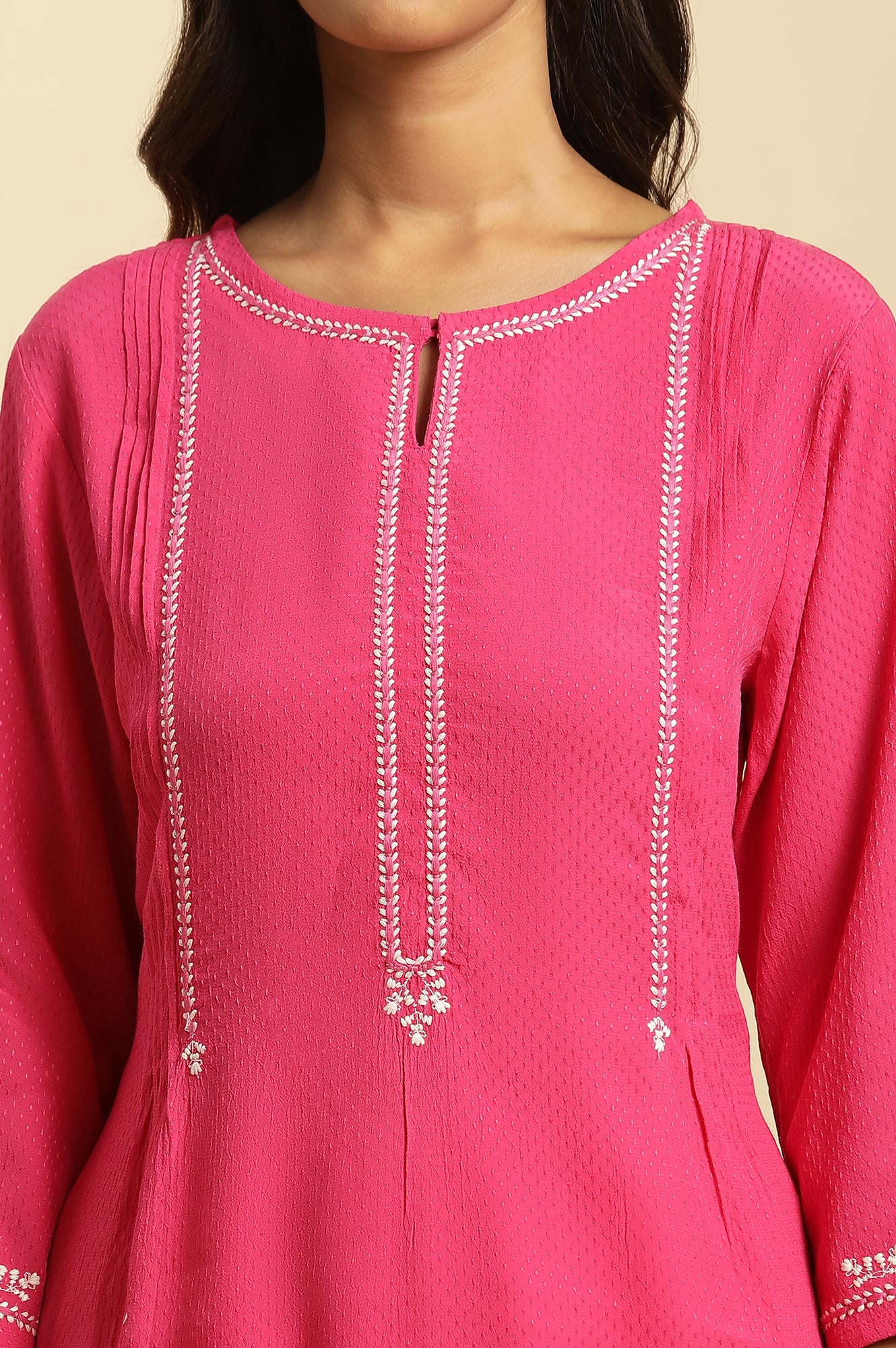 Pink Embroidered Textured Dobby Kurta - Image 6