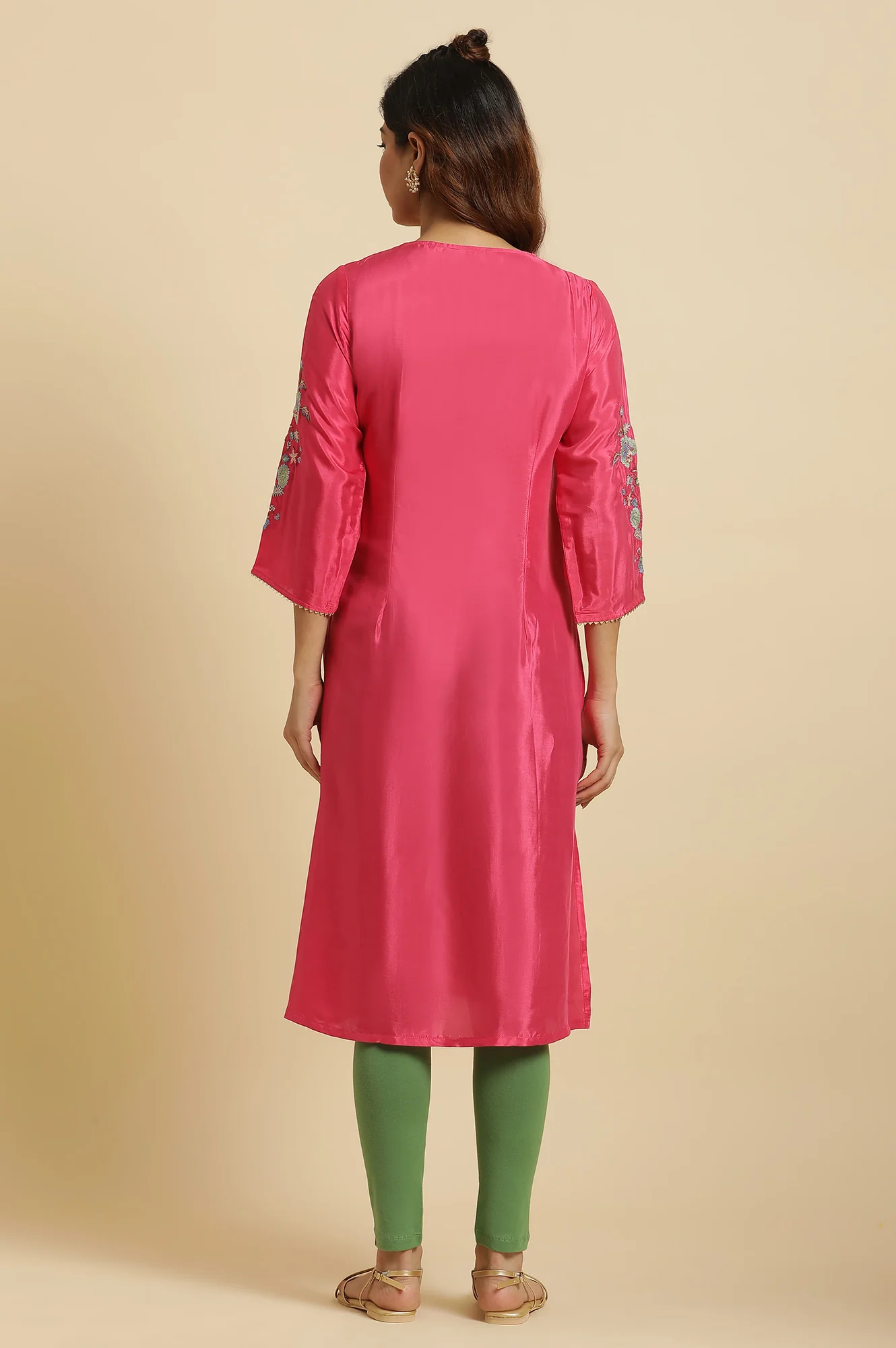 Pink Floral Embroidered Festive Kurta - Image 4