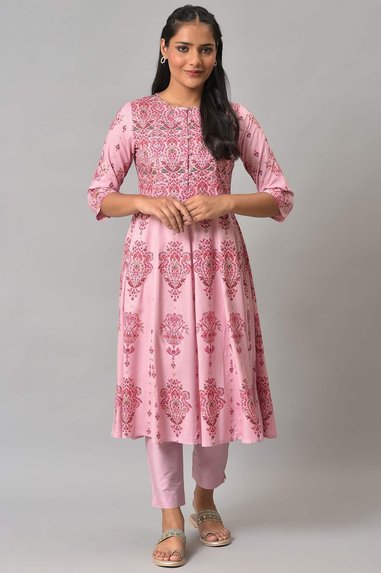 Pink Floral Print kurta With Sequins - Image 6
