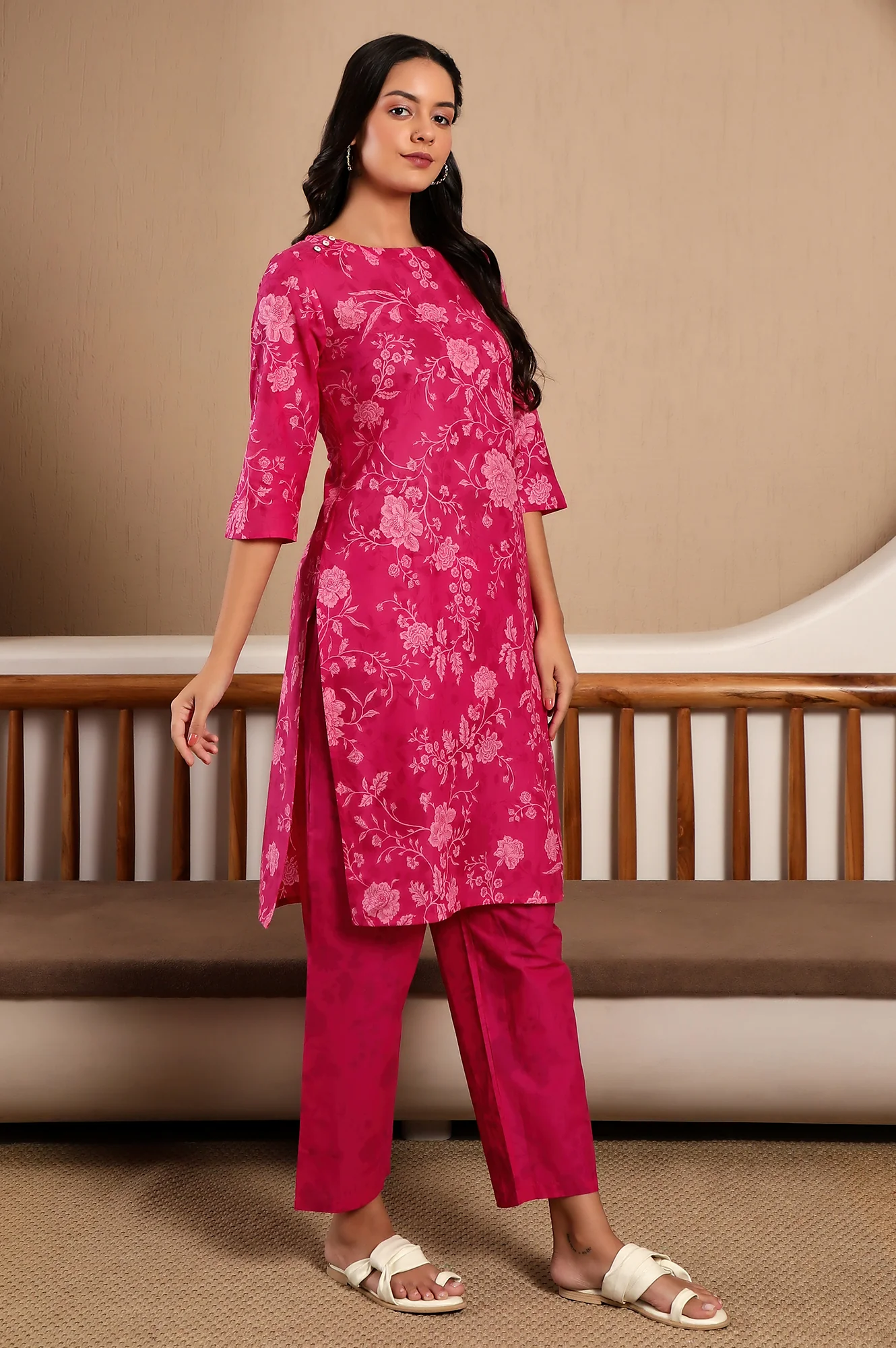 Pink Floral Printed Cotton Kurta and Pants Co-ord Set - Image 7