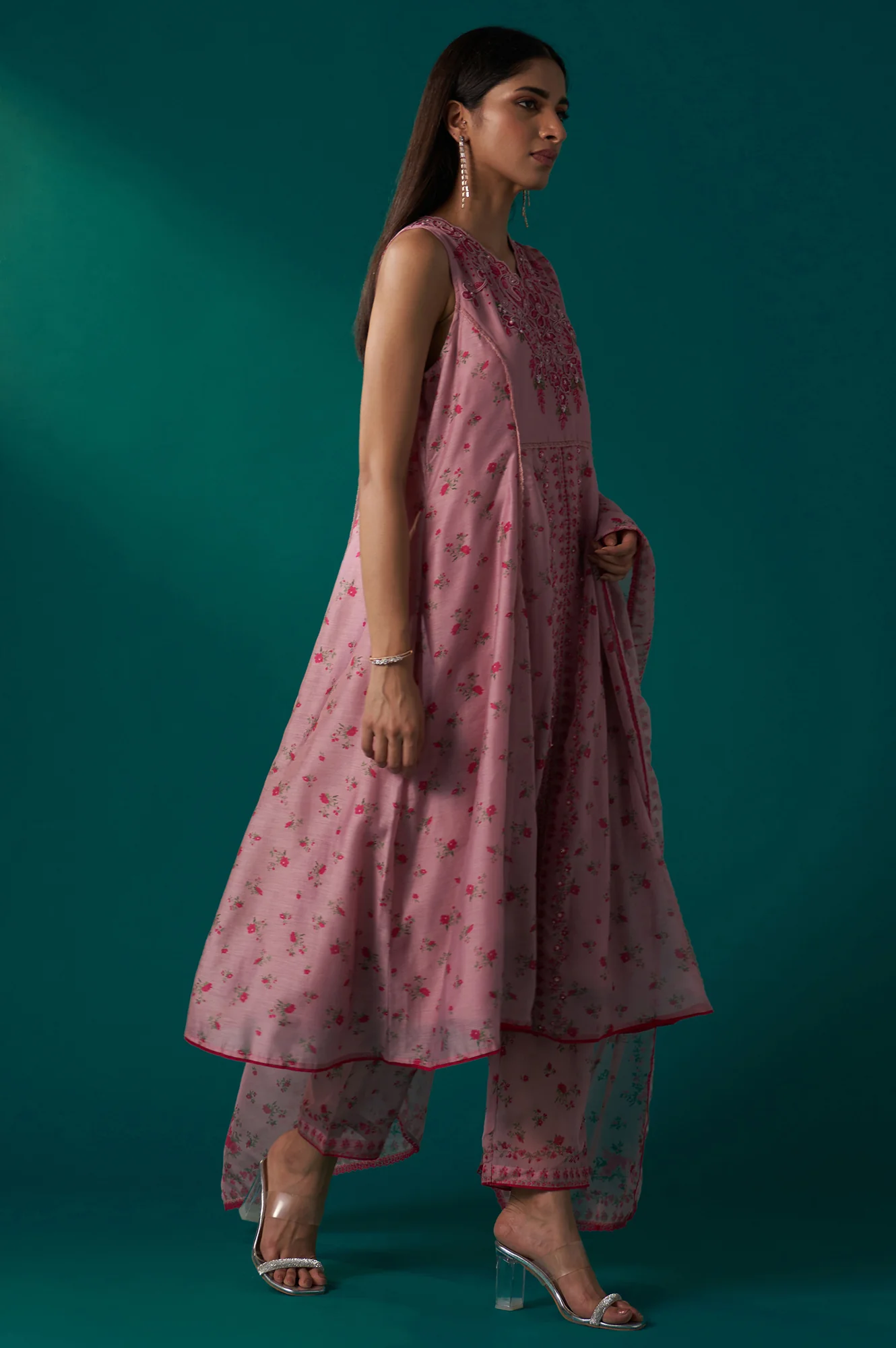 Pink Floral Printed Dori Embroidered Sleeveless Flared Kurta, Pants and Dupatta Set - Image 5