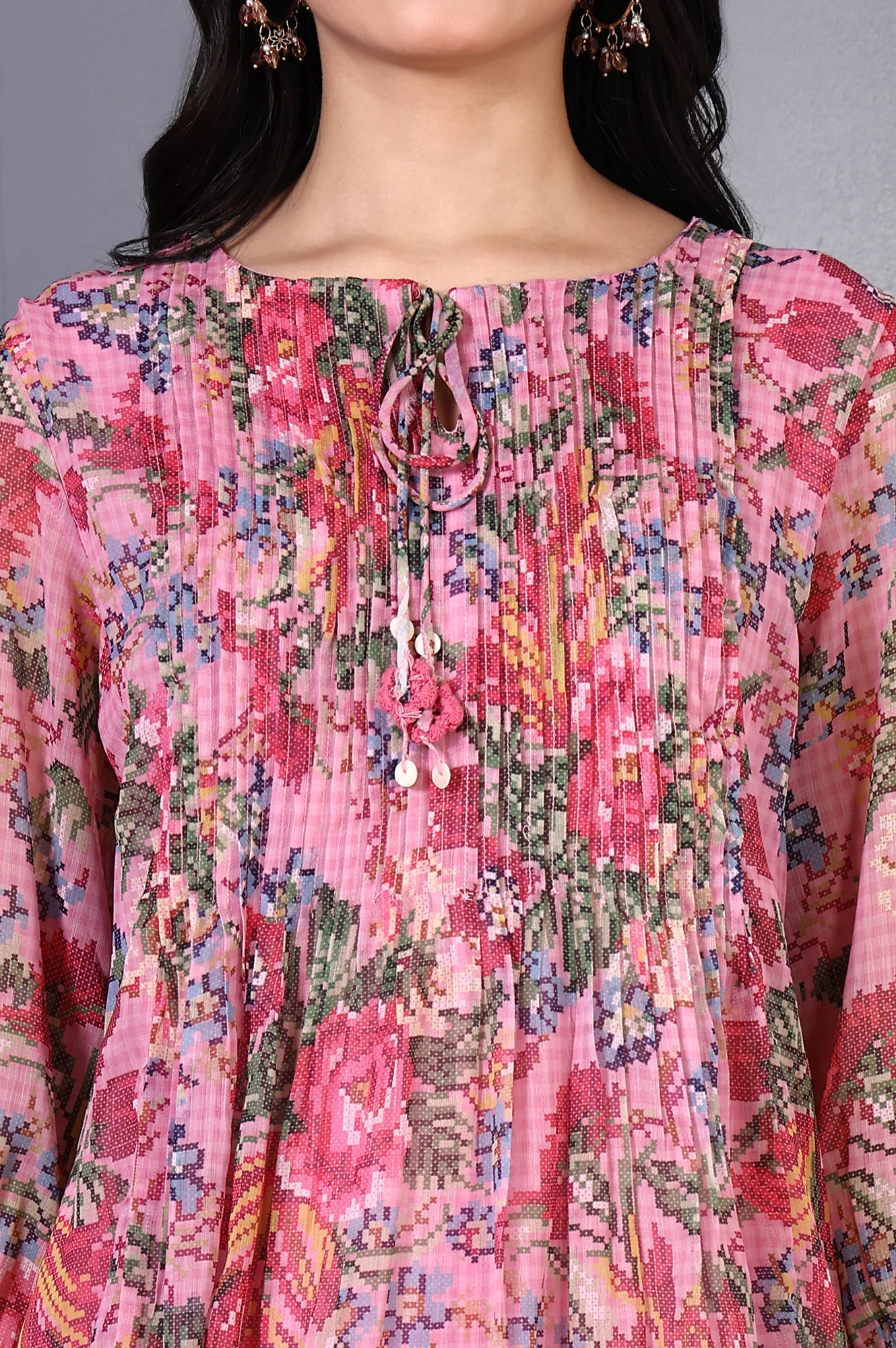 Pink Floral Printed Pintuck Yoke Chiffon Straight Kurta and Pants Co-ord Set - Image 3