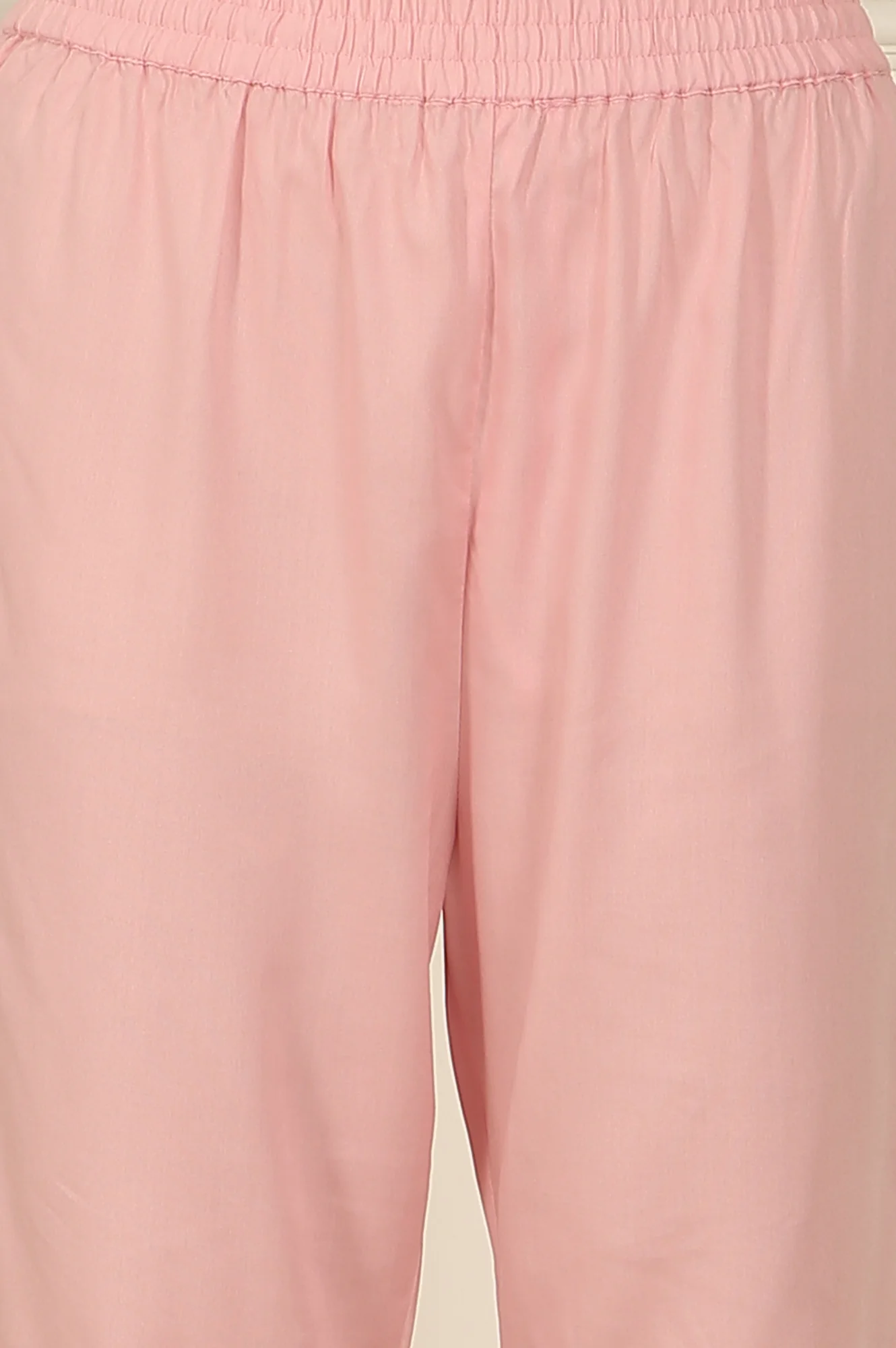 Pink Floral Printed Rayon Straight Kurta and Pants Set - Image 10