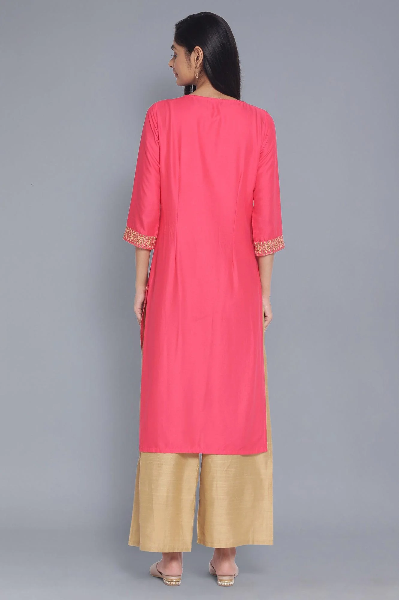 Pink Foil Pirnt Festive kurta - Image 2