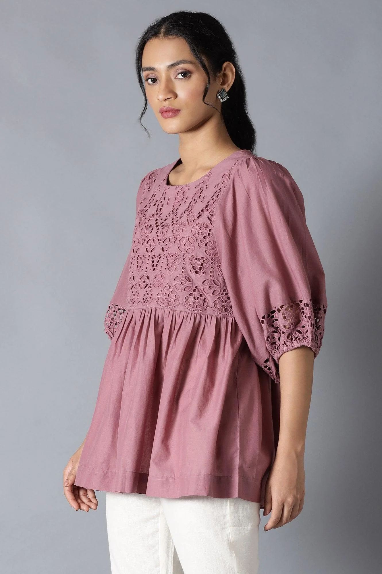 Pink Gathered Schiffli Top In Round Neck - Image 3