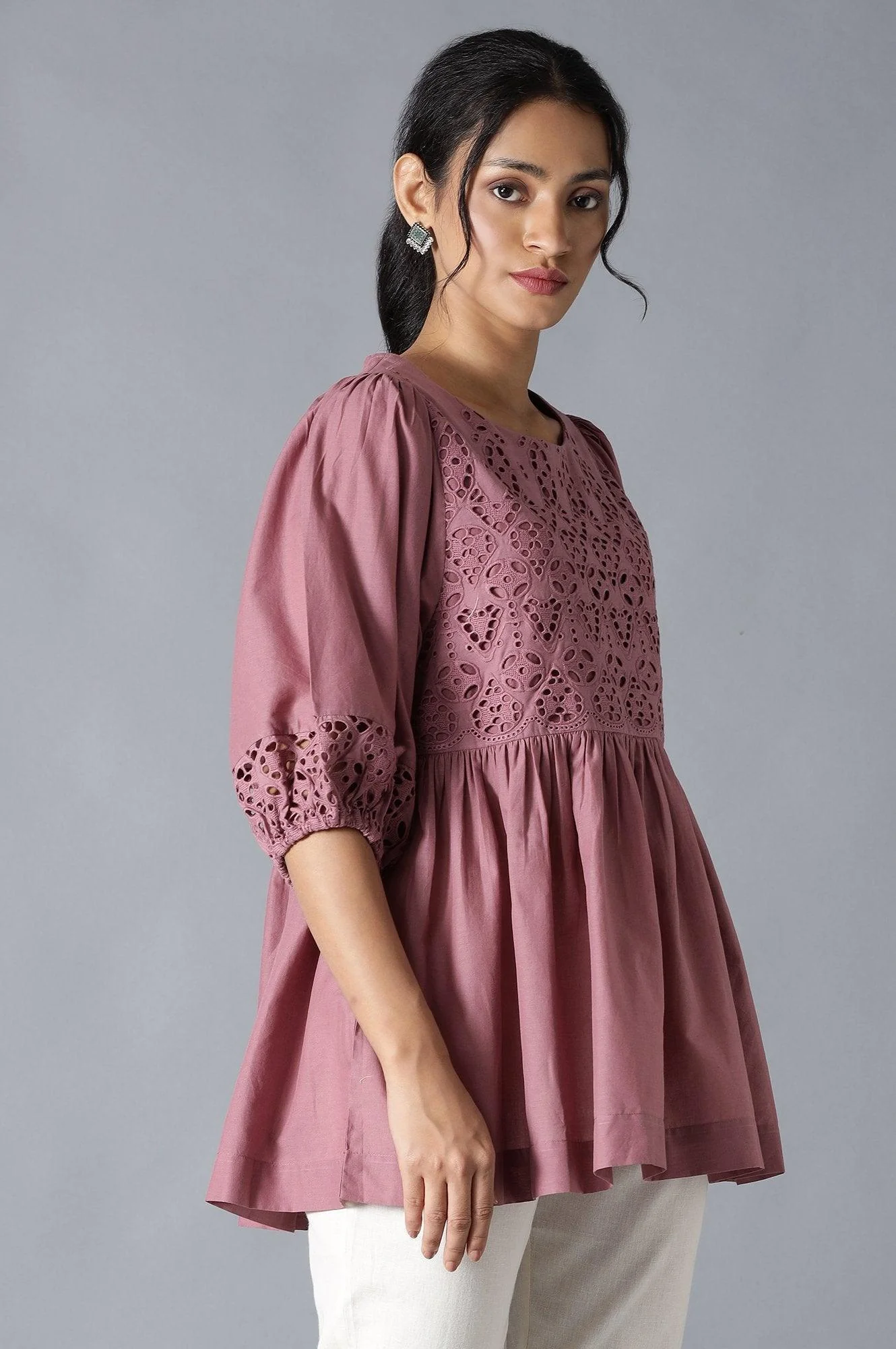 Pink Gathered Schiffli Top In Round Neck - Image 4