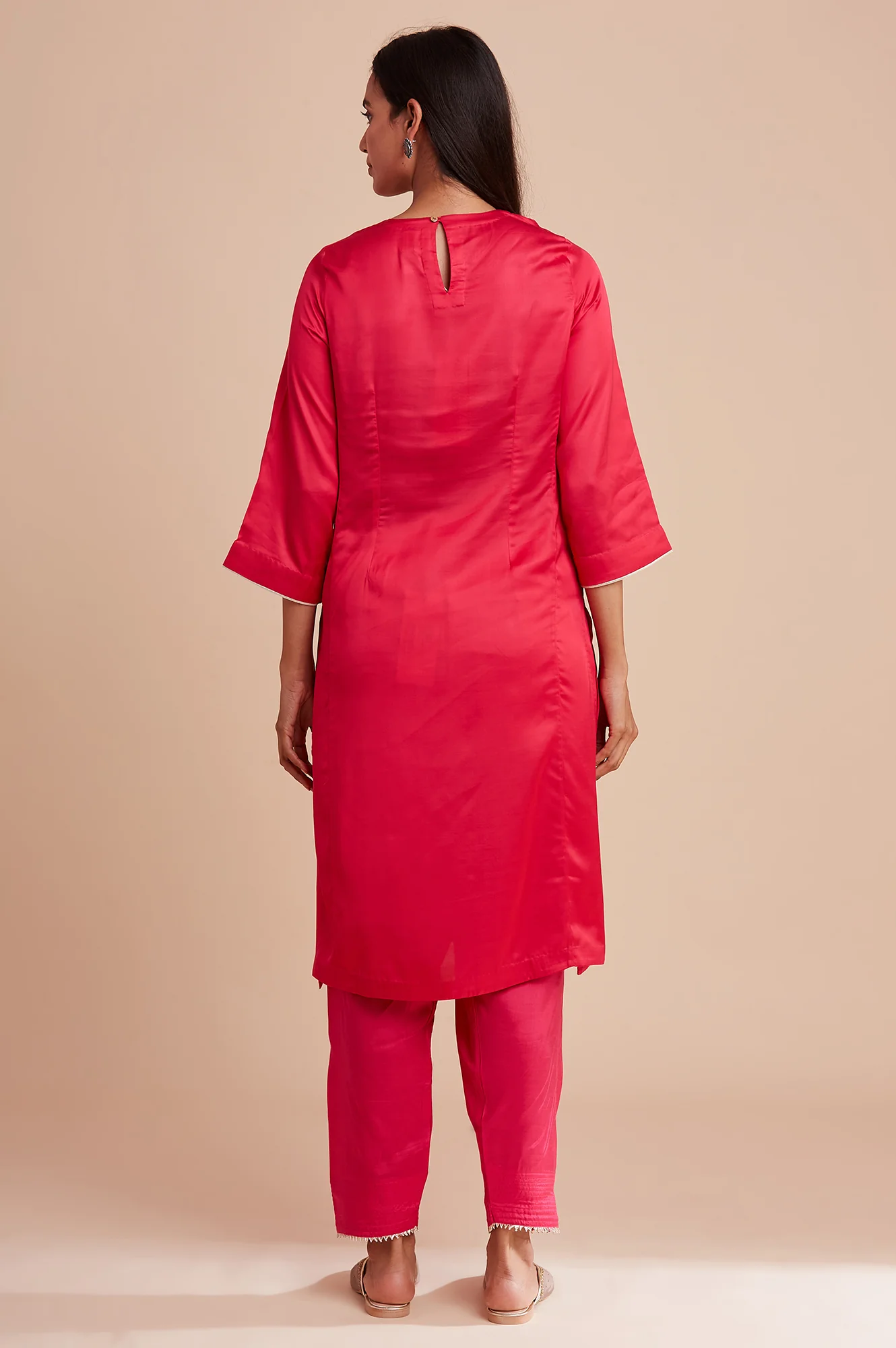 Pink Modal Satin Embroidered kurta - Image 2