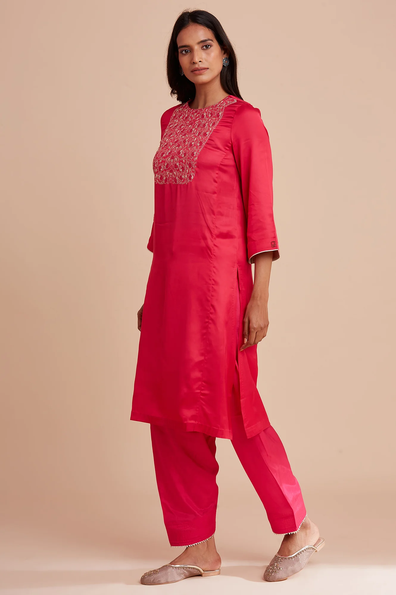 Pink Modal Satin Embroidered kurta - Image 3