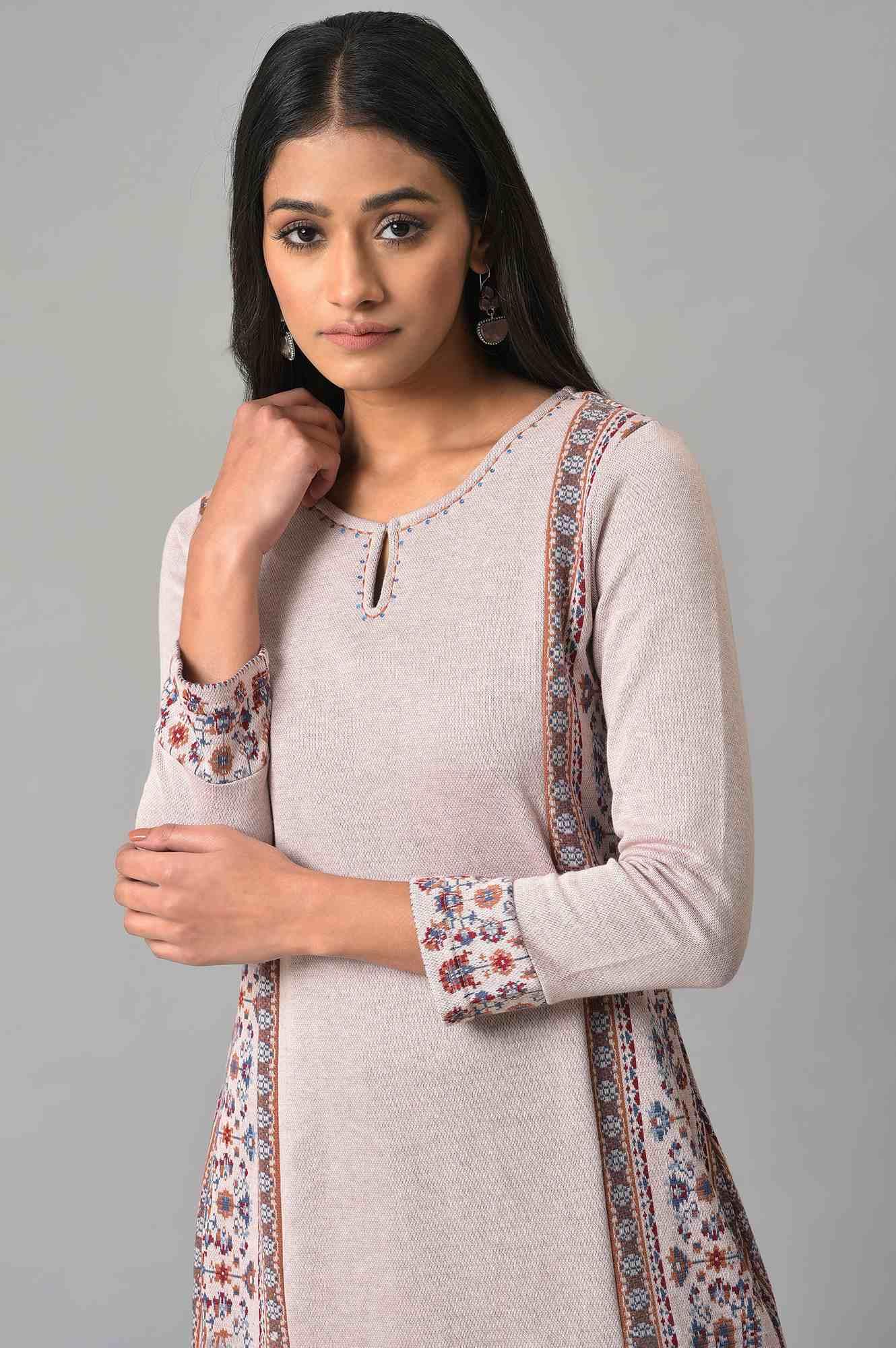 Pink Panelled A-Line Winter kurta - Image 5