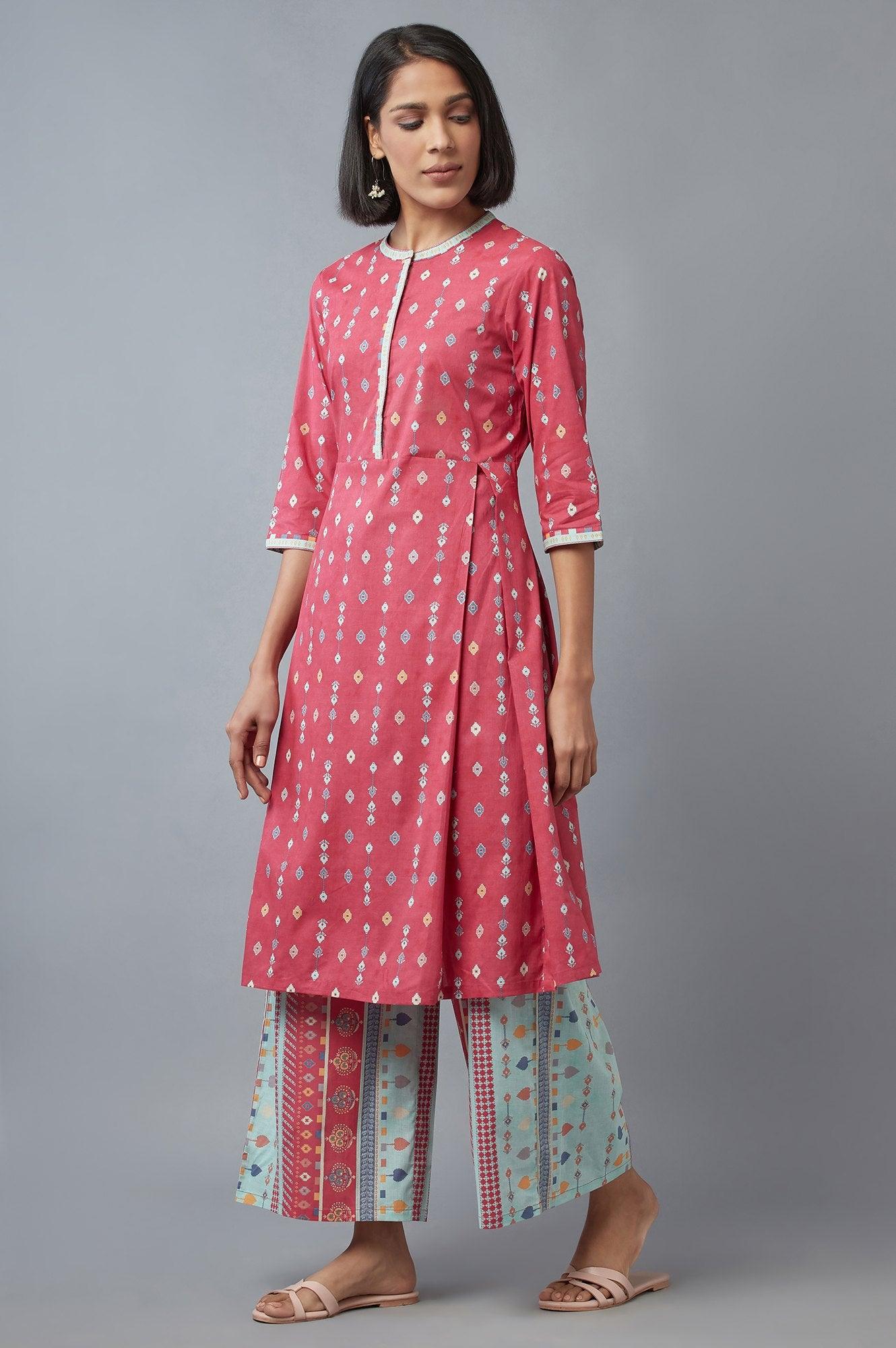 Pink Printed kurta with Parallel Pants - Image 3