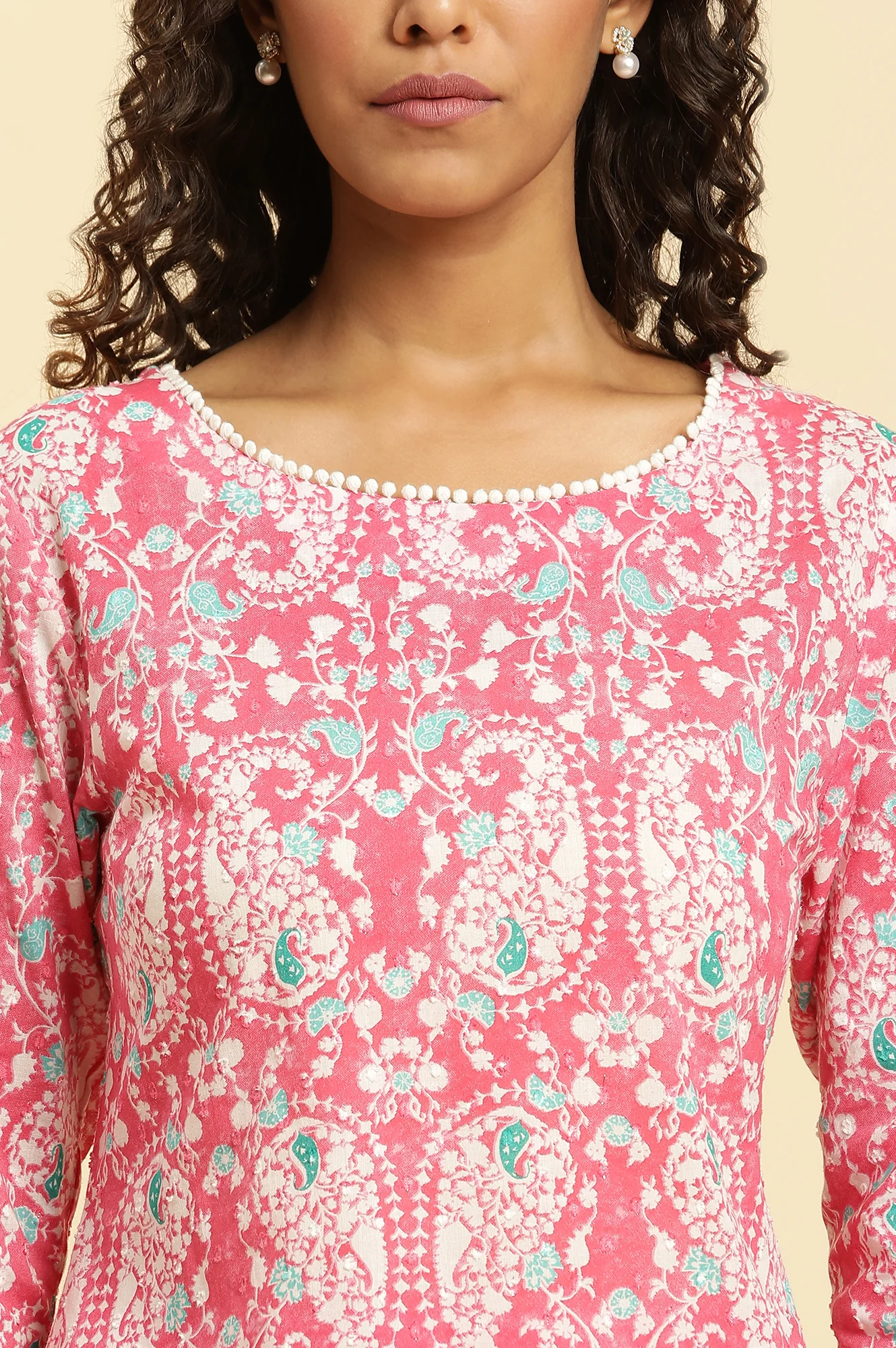 Pink Printed Straight Kurta And Pants Co-Ord Set - Image 6