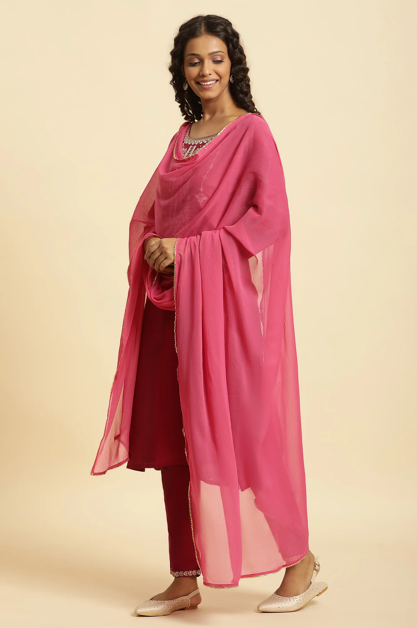 Pink Solid Chiffon Dupatta With Gotta Border - Image 3
