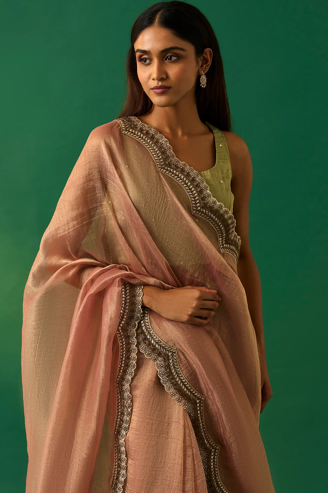 Pink Solid Zari Work Tissue Saree with Unstitched Blouse - Image 2