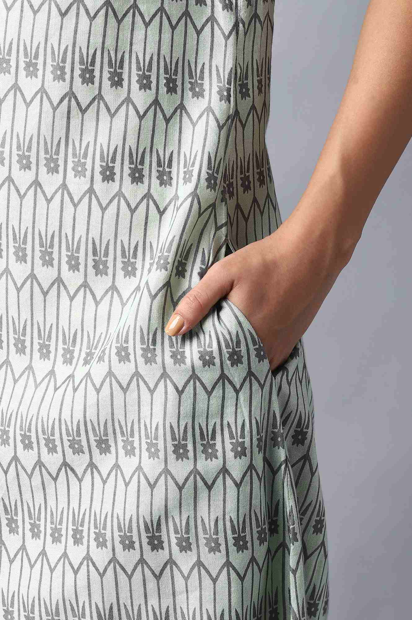 Pistachio Green A-Line kurta - Image 6