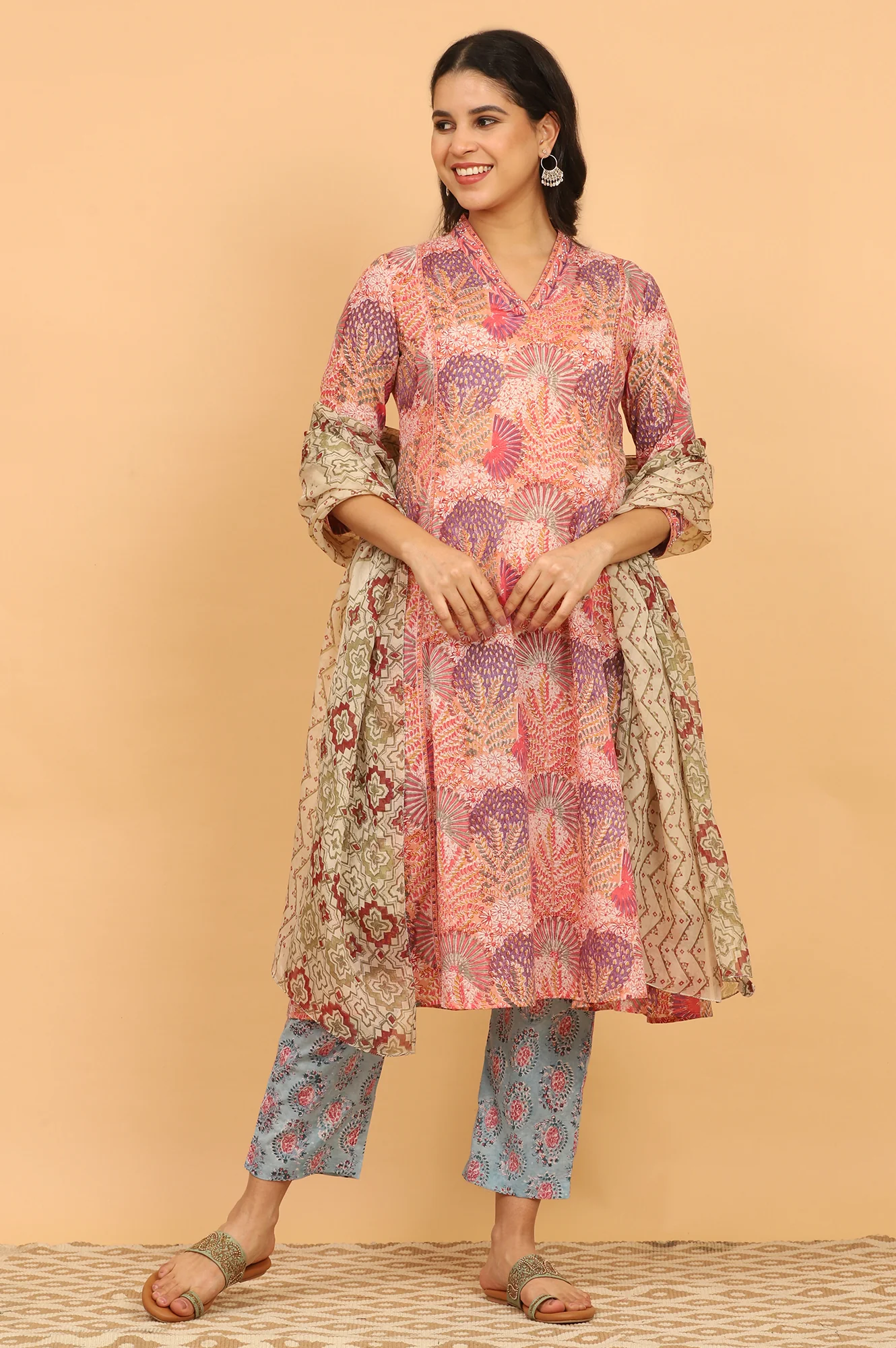 Pistachio Green Handblock Printed Organza Dupatta - Image 5