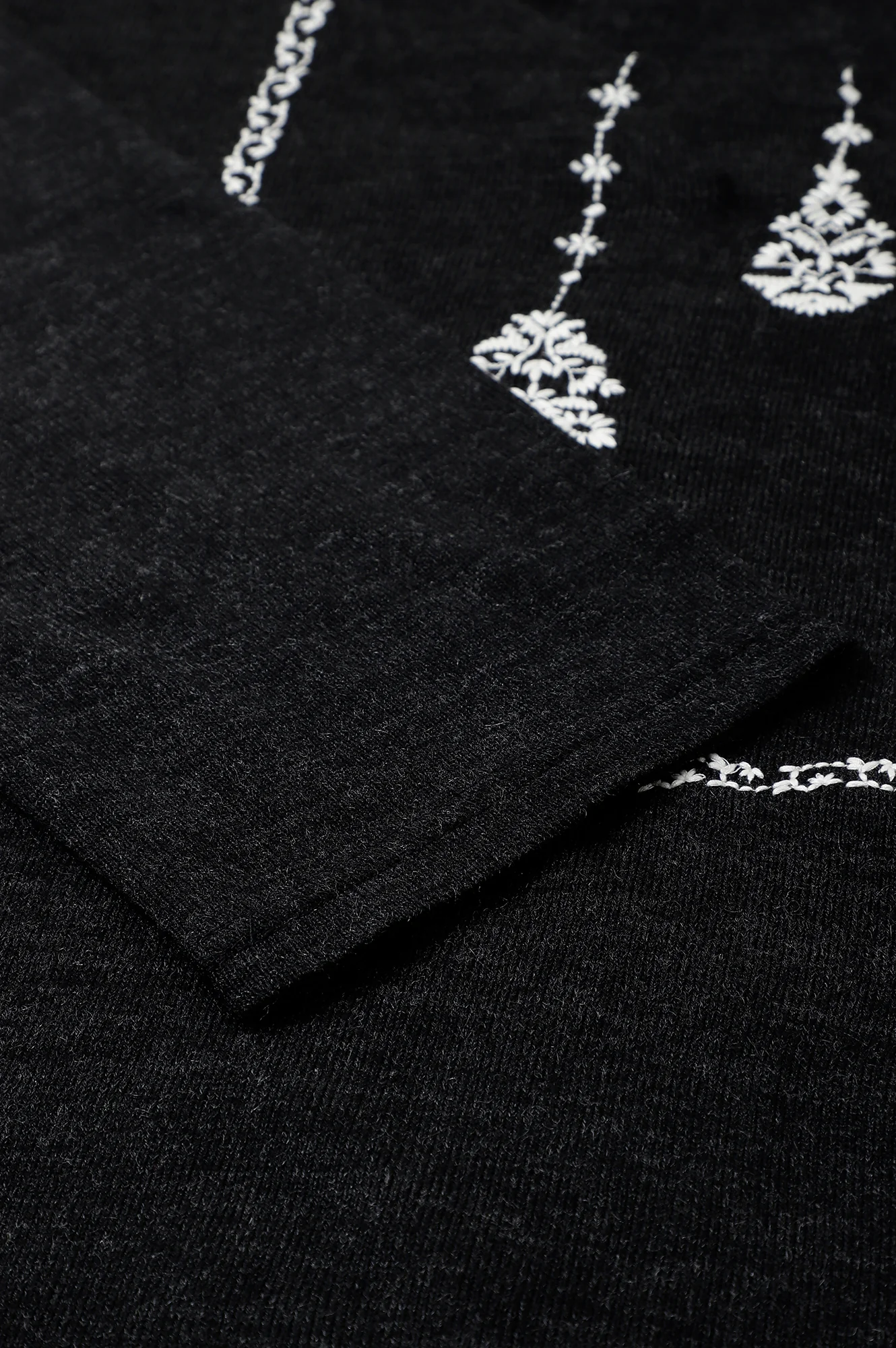 Plus Size Black A-Line Embroidered Winter kurta - Image 8