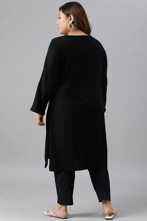 Plus Size Black Acrylic Embroidered Winter kurta - Image 2