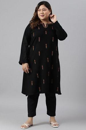 Plus Size Black Acrylic Embroidered Winter kurta - Image 6