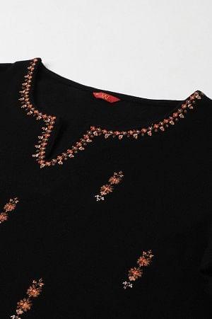 Plus Size Black Acrylic Embroidered Winter kurta - Image 7