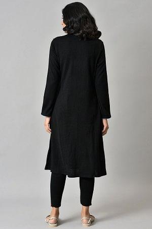 Plus Size Black Acrylic Statement Winter Kurta - Image 2