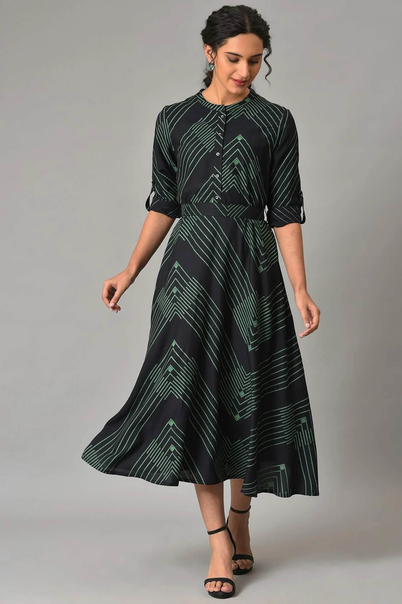 Plus Size Black Matrix Printed Circular Shirt Dress With Belt - Image 6