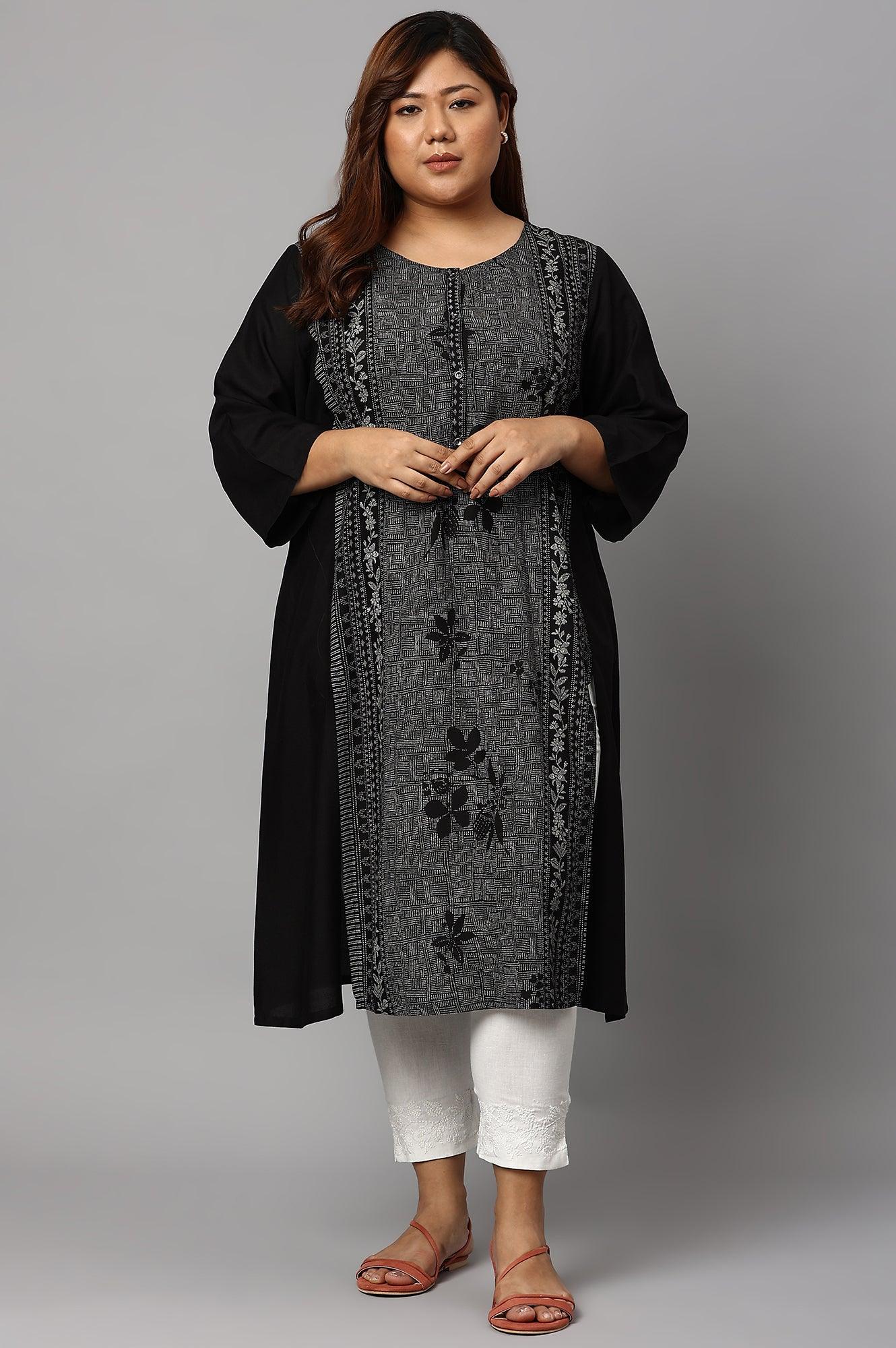 Plus Size Black Panelled kurta With Front Slit - Image 6