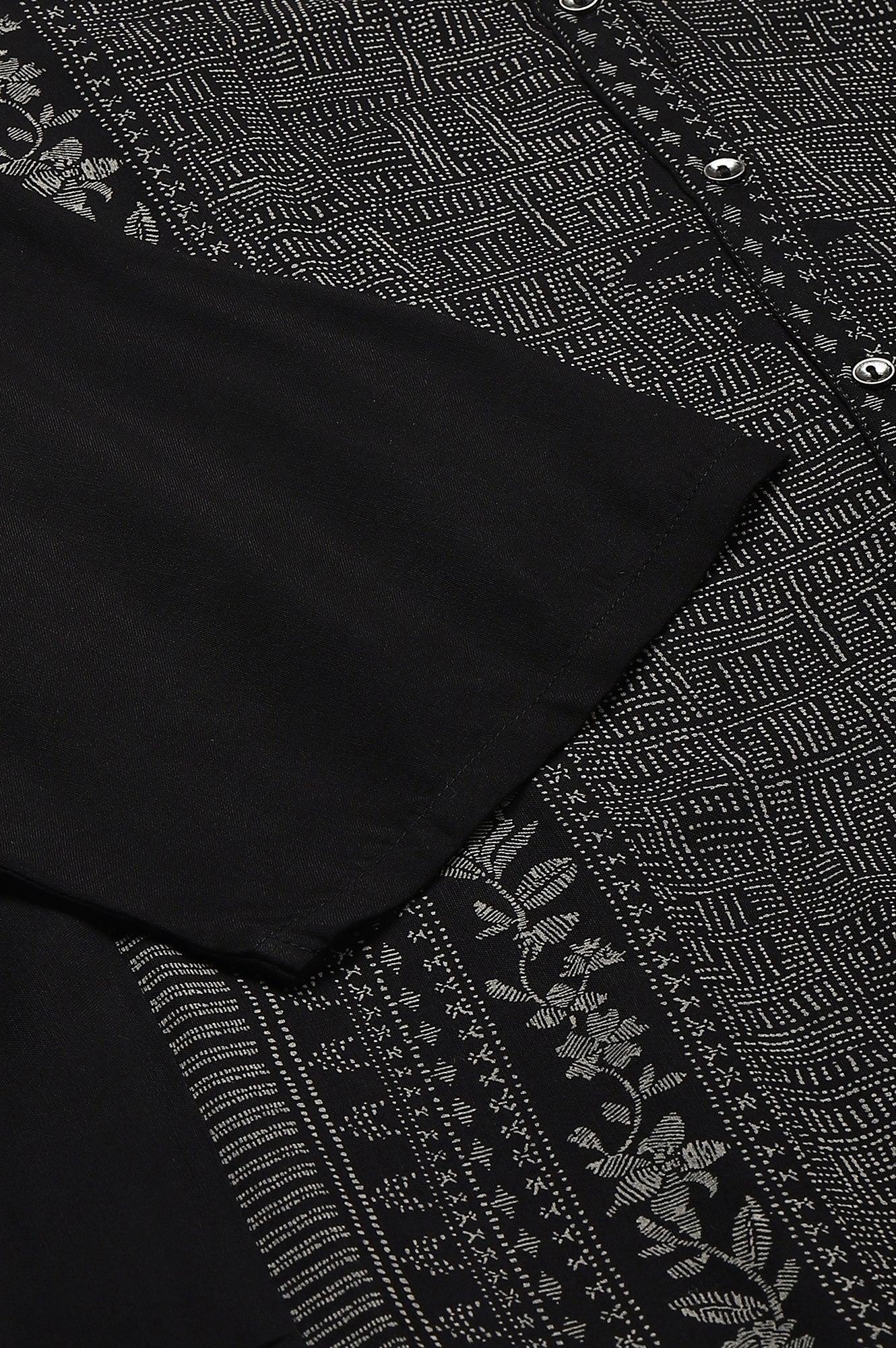 Plus Size Black Panelled kurta With Front Slit - Image 8