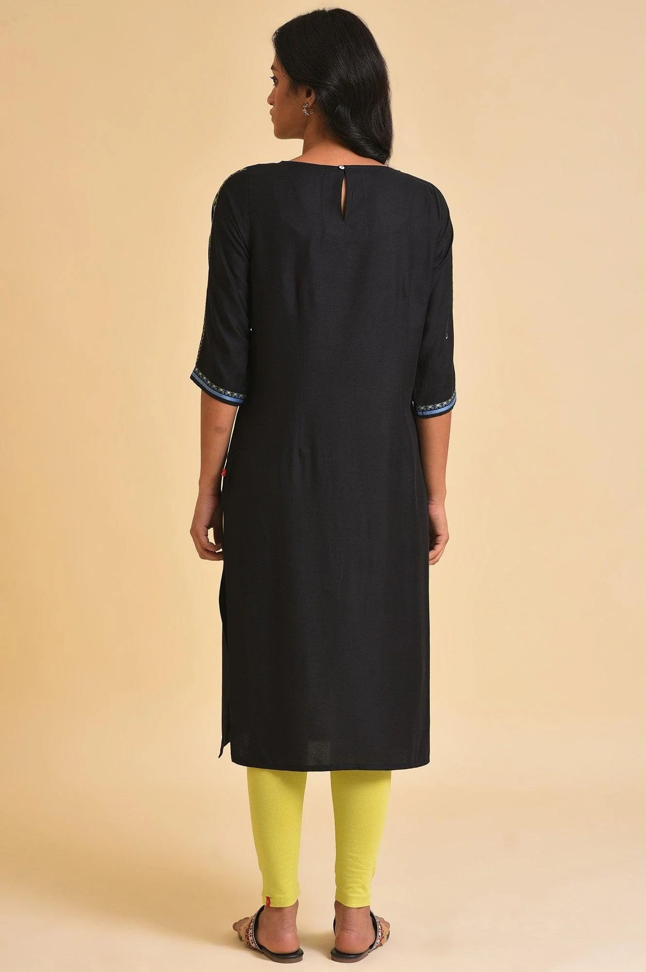 Plus Size Black Straight kurta With Printed Central Panel - Image 2
