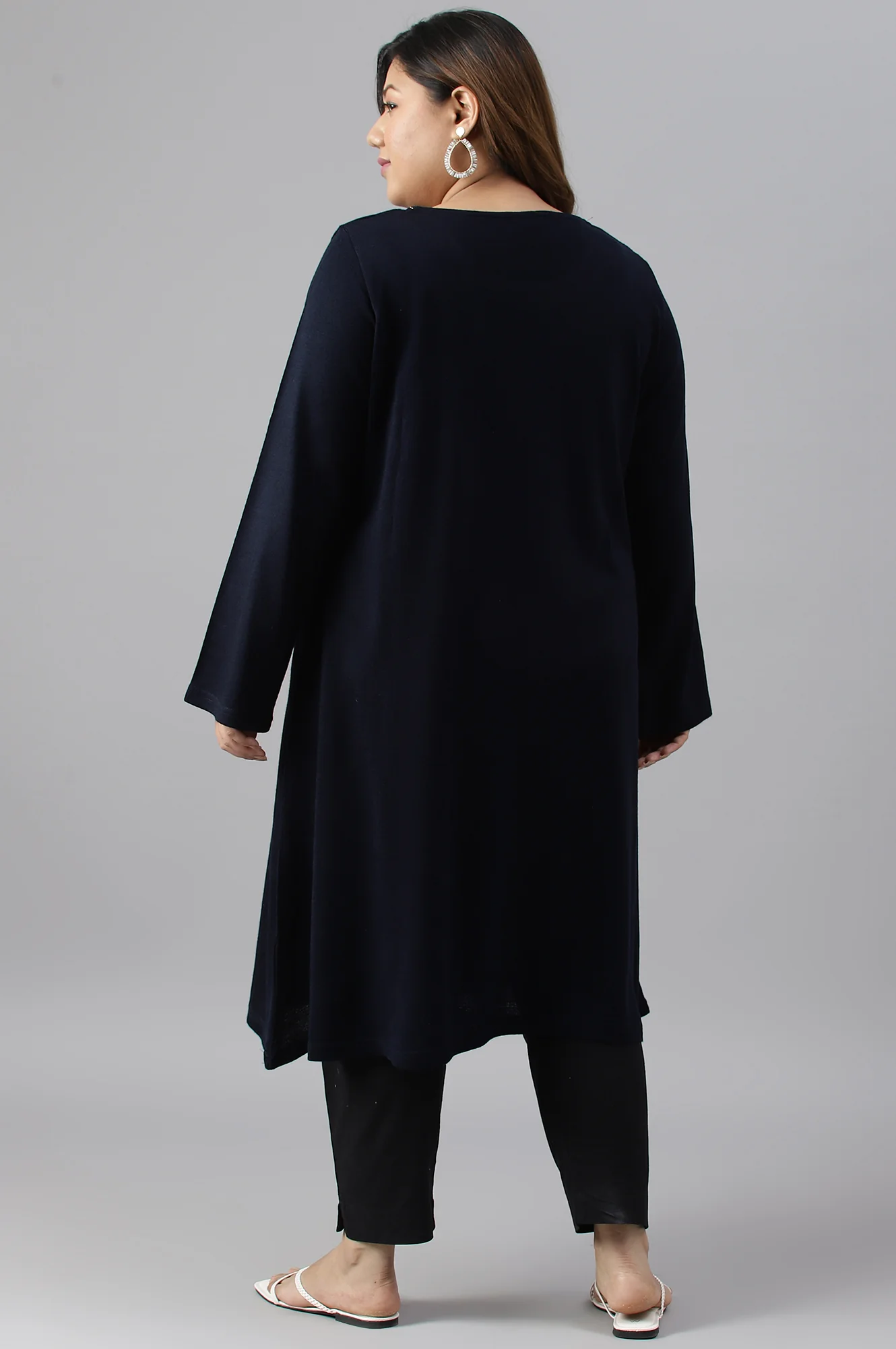 Plus Size Blue A-Line Embroidered Winter kurta - Image 2