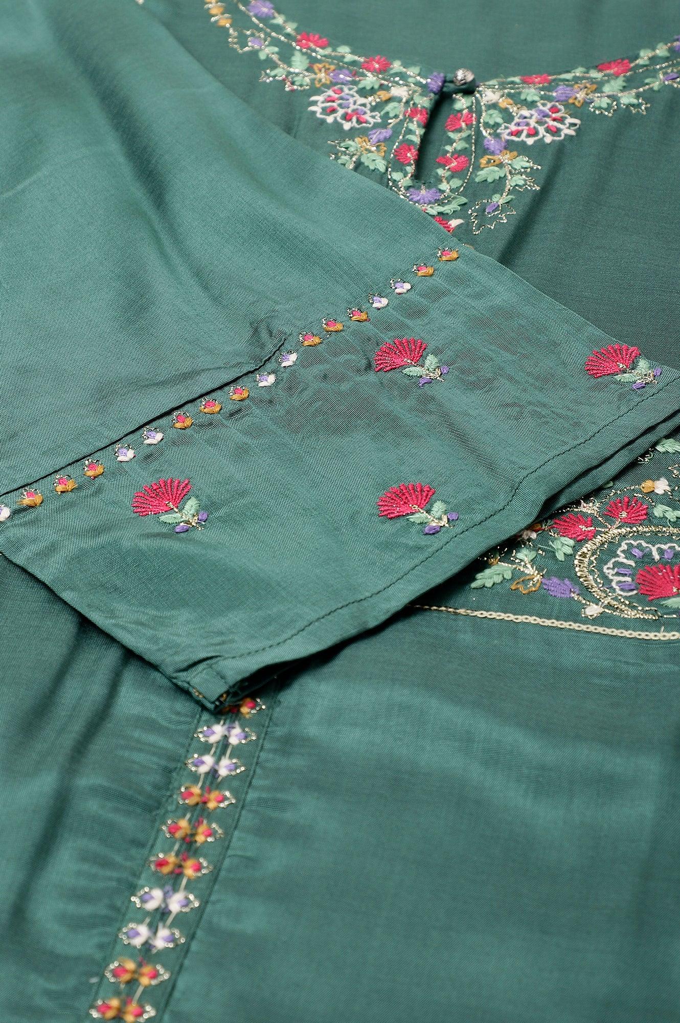 Plus Size Dark Green Embroidered kurta With Parallel Pants And Pink Printed Dupatta - Image 8