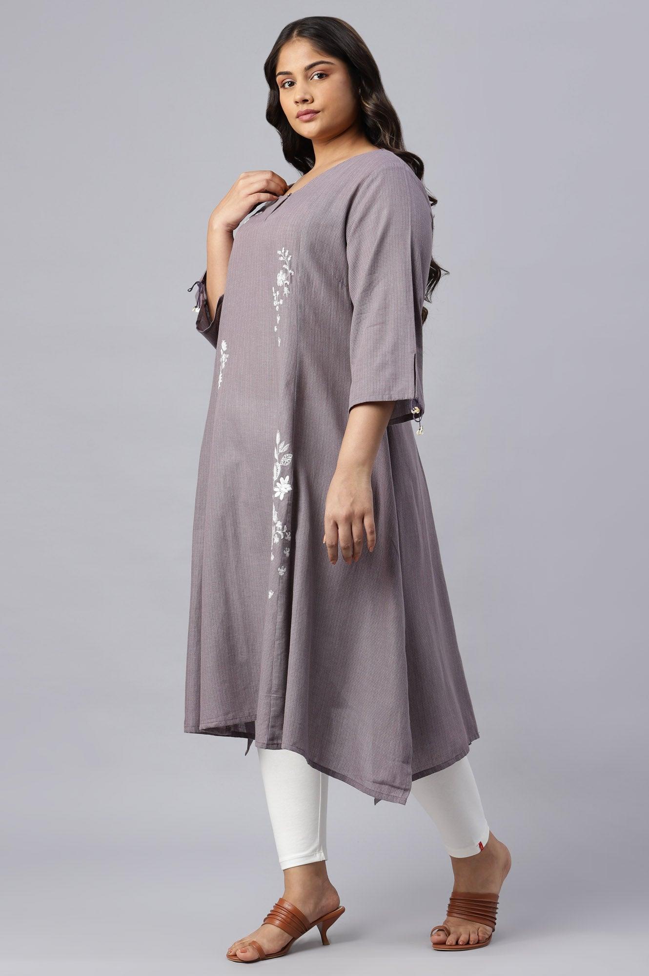 Plus Size Dusk Purple Embroidered kurta - Image 3