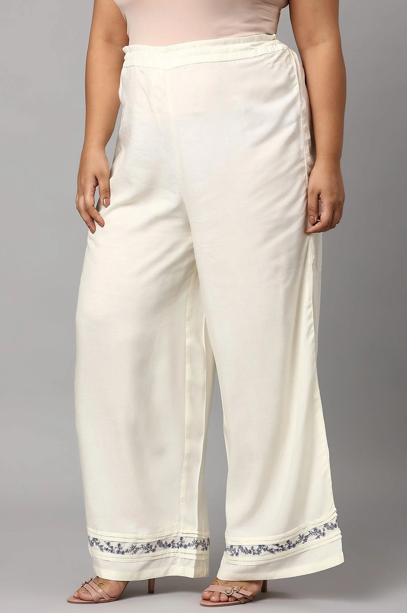 Plus Size Ecru Embroidered Rayon Parallel Pants With Pleats. - Image 3