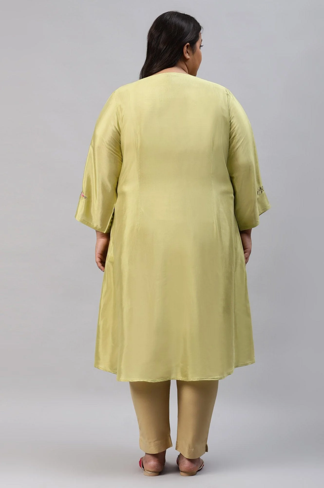 Plus Size Green Embroidered A-Line kurta - Image 2