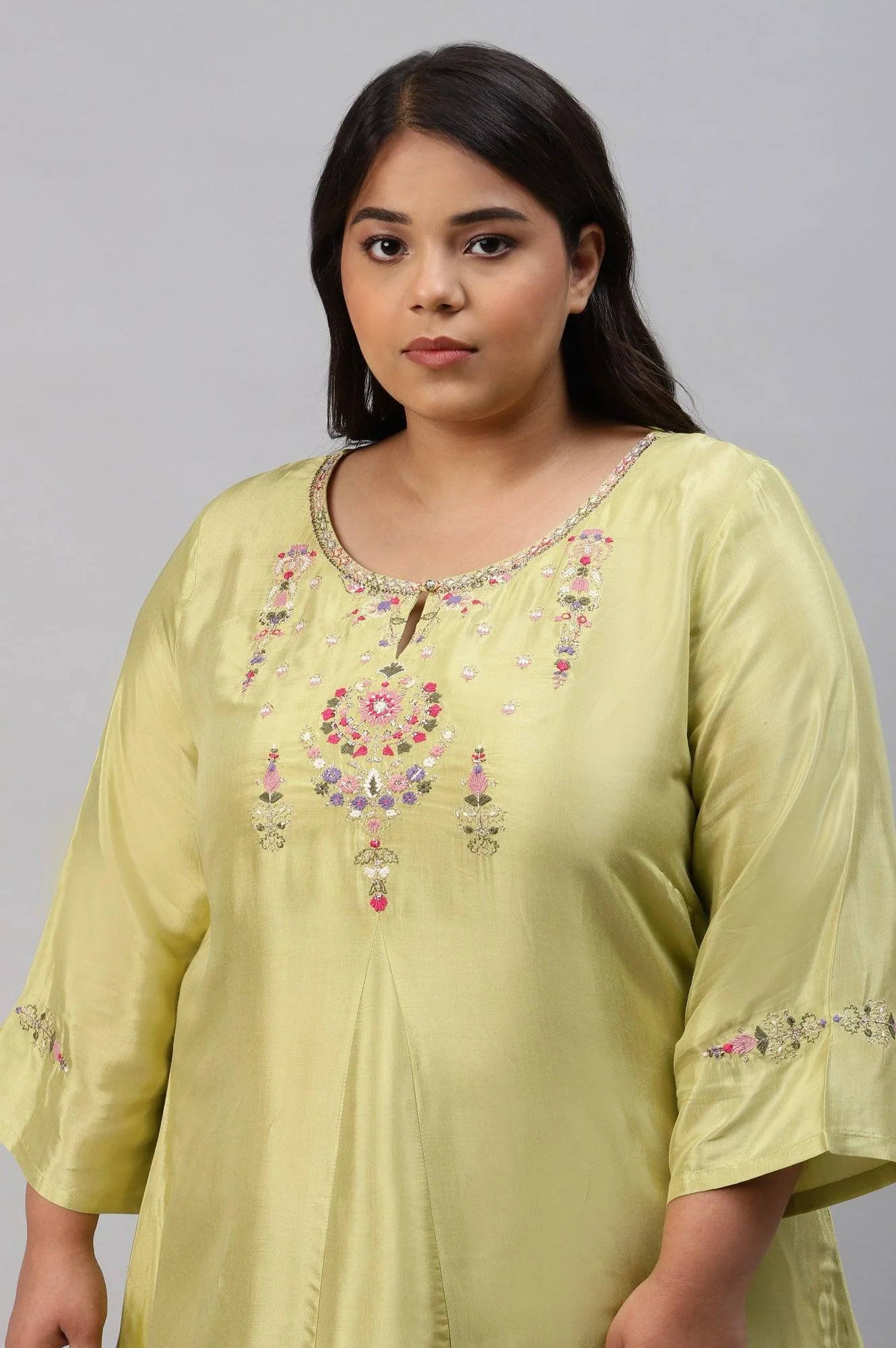 Plus Size Green Embroidered A-Line kurta - Image 5