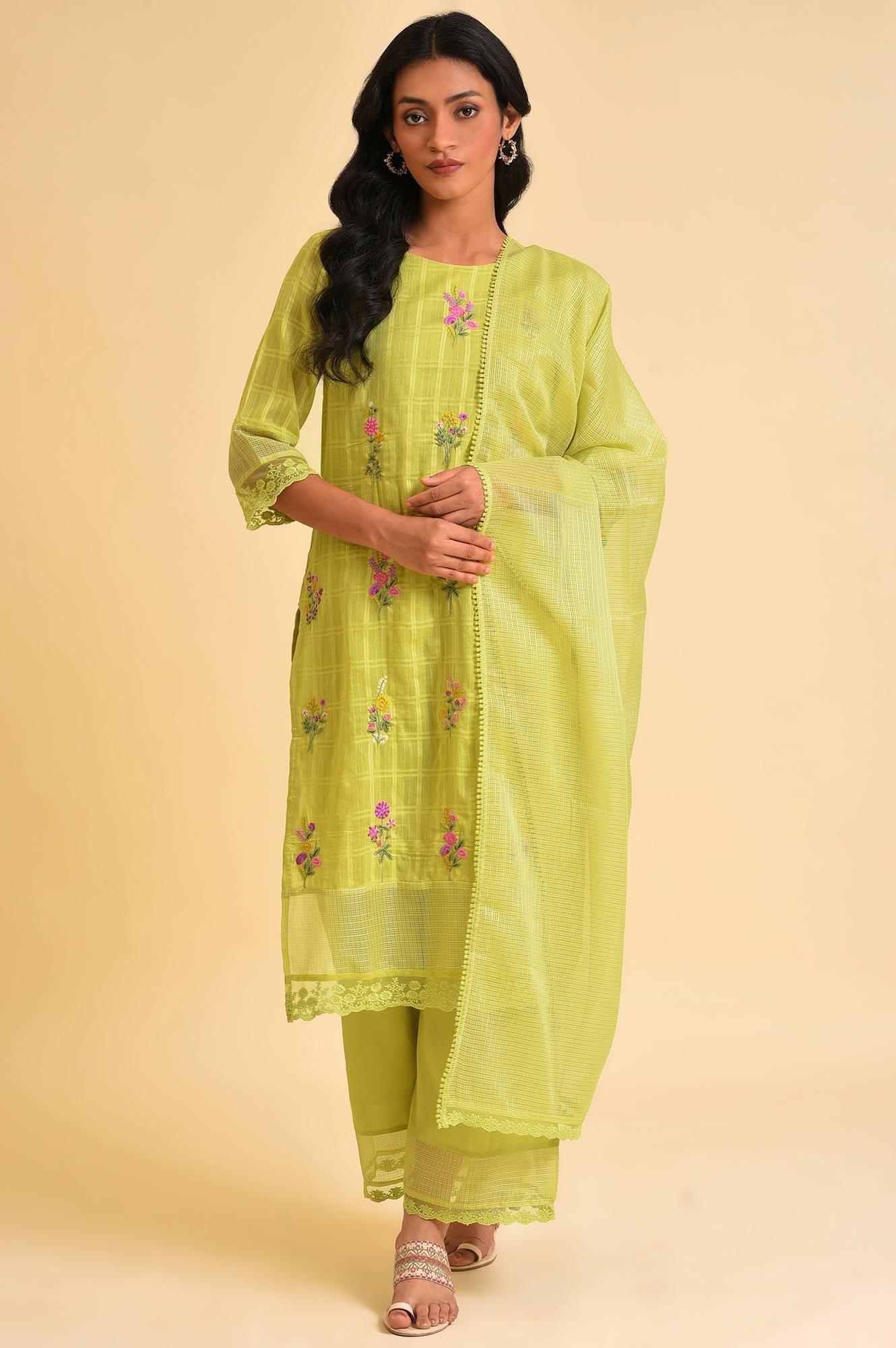 Plus Size Light Green Textured Cotton Embroidered kurta, Parallel Pants & Dupatta Set - Image 10