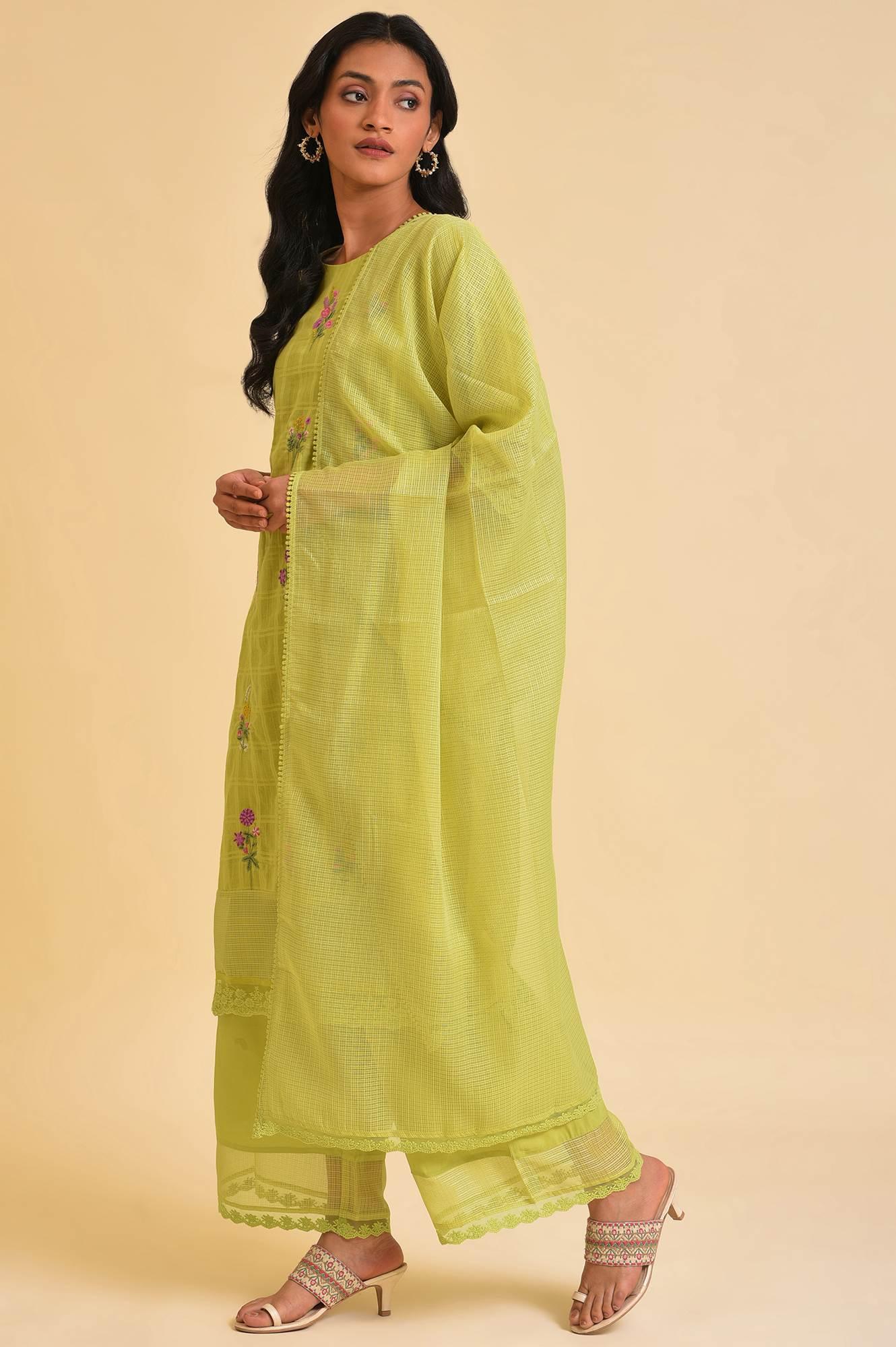 Plus Size Light Green Textured Cotton Embroidered kurta, Parallel Pants & Dupatta Set - Image 3