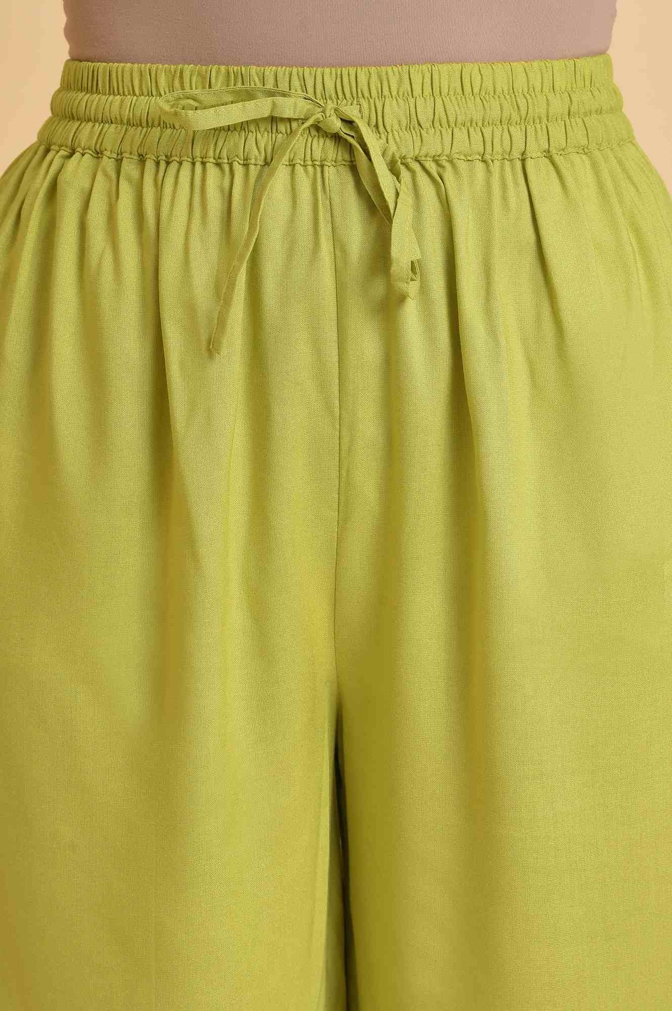 Plus Size Light Green Textured Cotton Embroidered kurta, Parallel Pants & Dupatta Set - Image 6