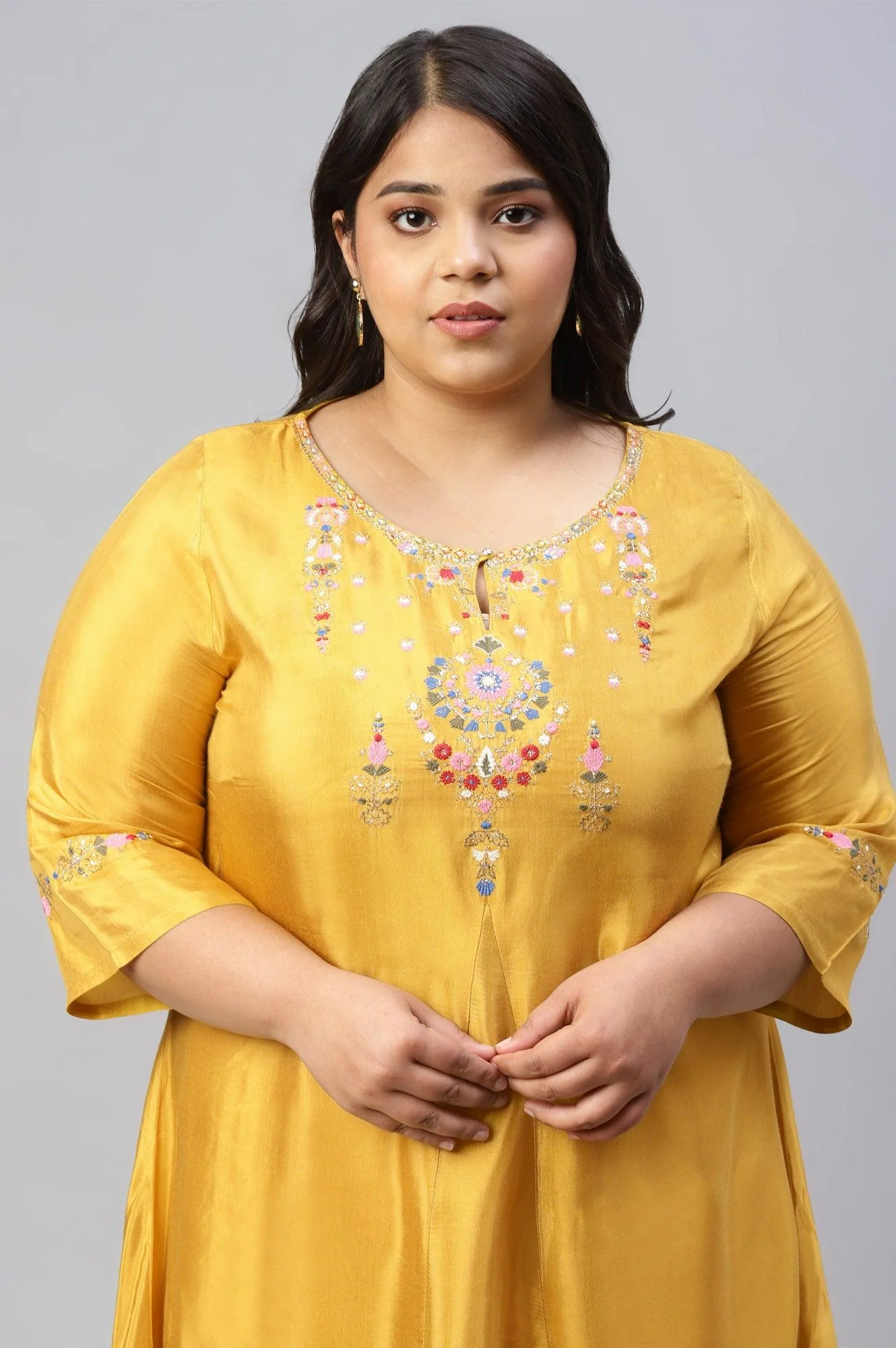 Plus Size Mellow Yellow Embroidered A-Line kurta - Image 5