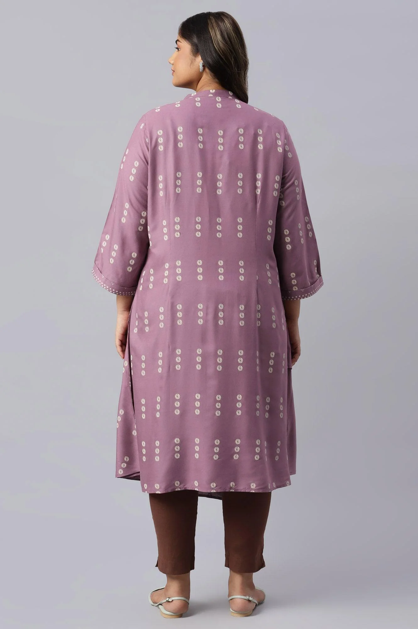 Plus Size Purple Asymmetric Hemline kurta In Mandarin Collar - Image 2