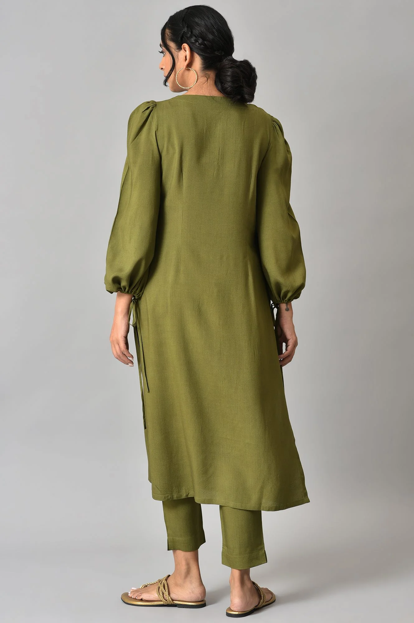 Avocado Green Puffed Sleeves kurta with Slim Pants Co-ord Set - Image 2
