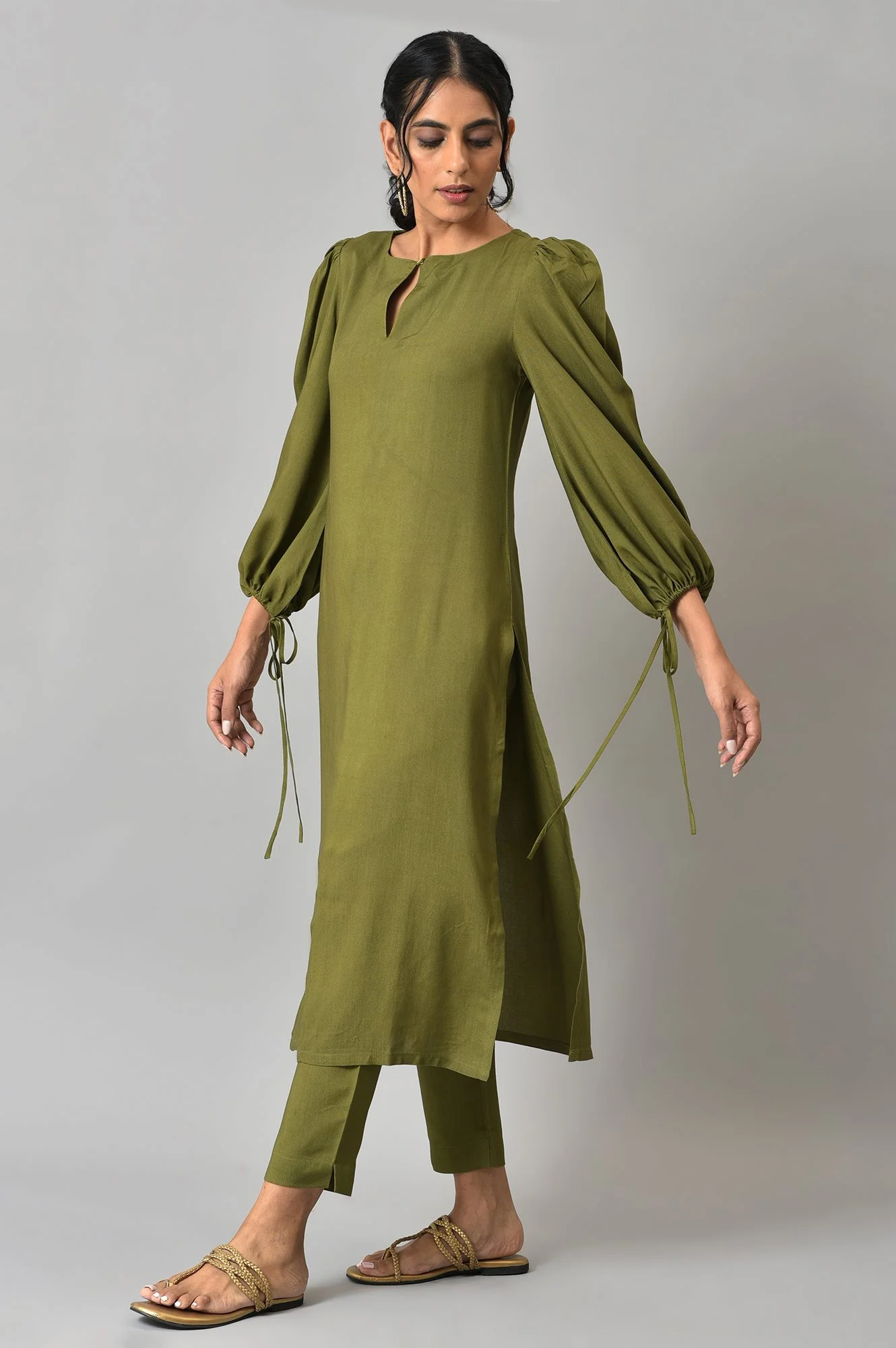 Avocado Green Puffed Sleeves kurta with Slim Pants Co-ord Set - Image 3