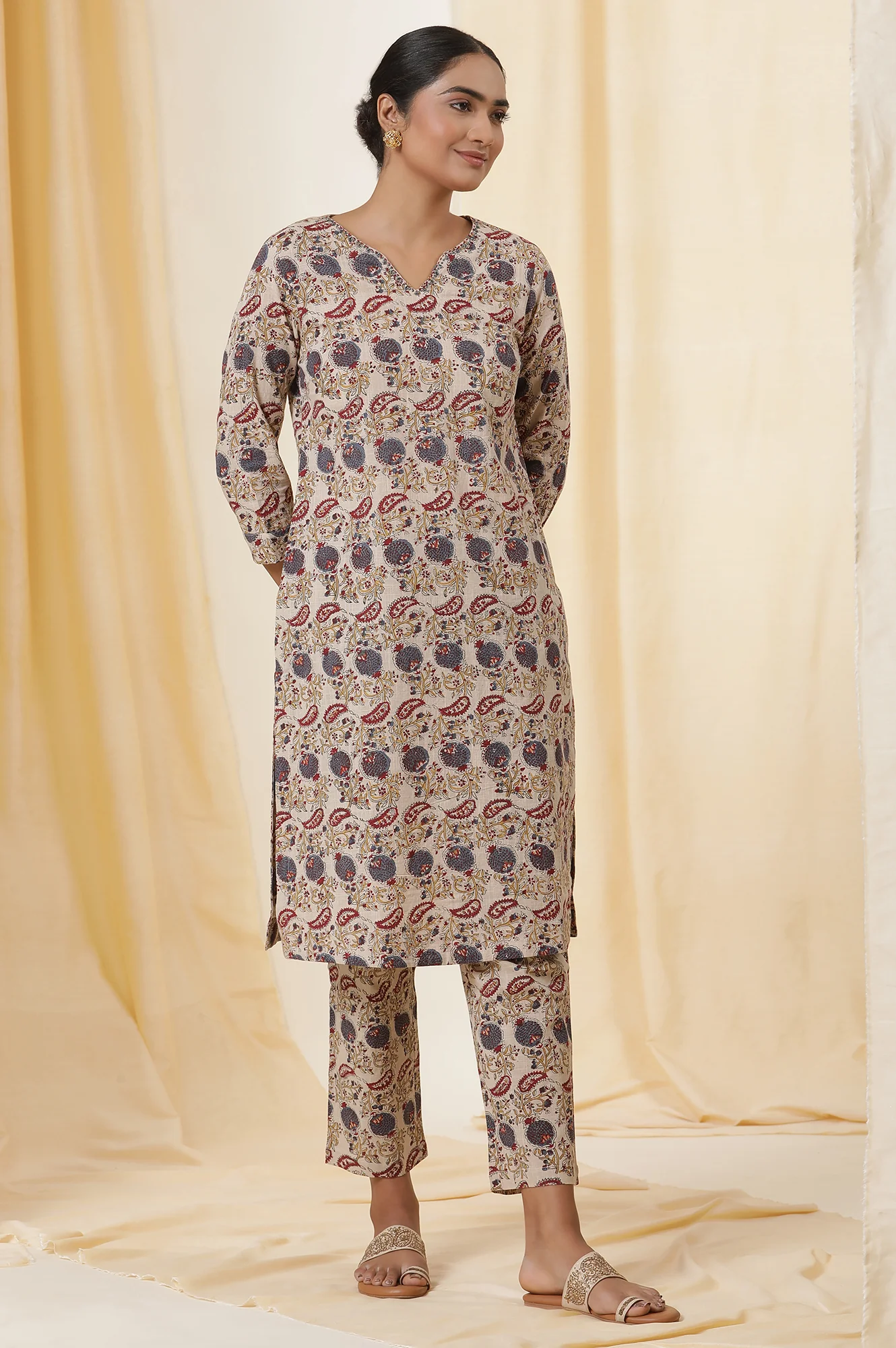 Beige Block Printed Cotton Slub Kurta, Pants And Dupatta Set - Image 5