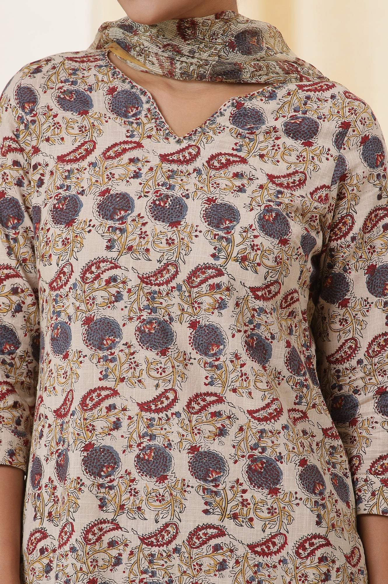 Beige Block Printed Cotton Slub Kurta, Pants And Dupatta Set - Image 7