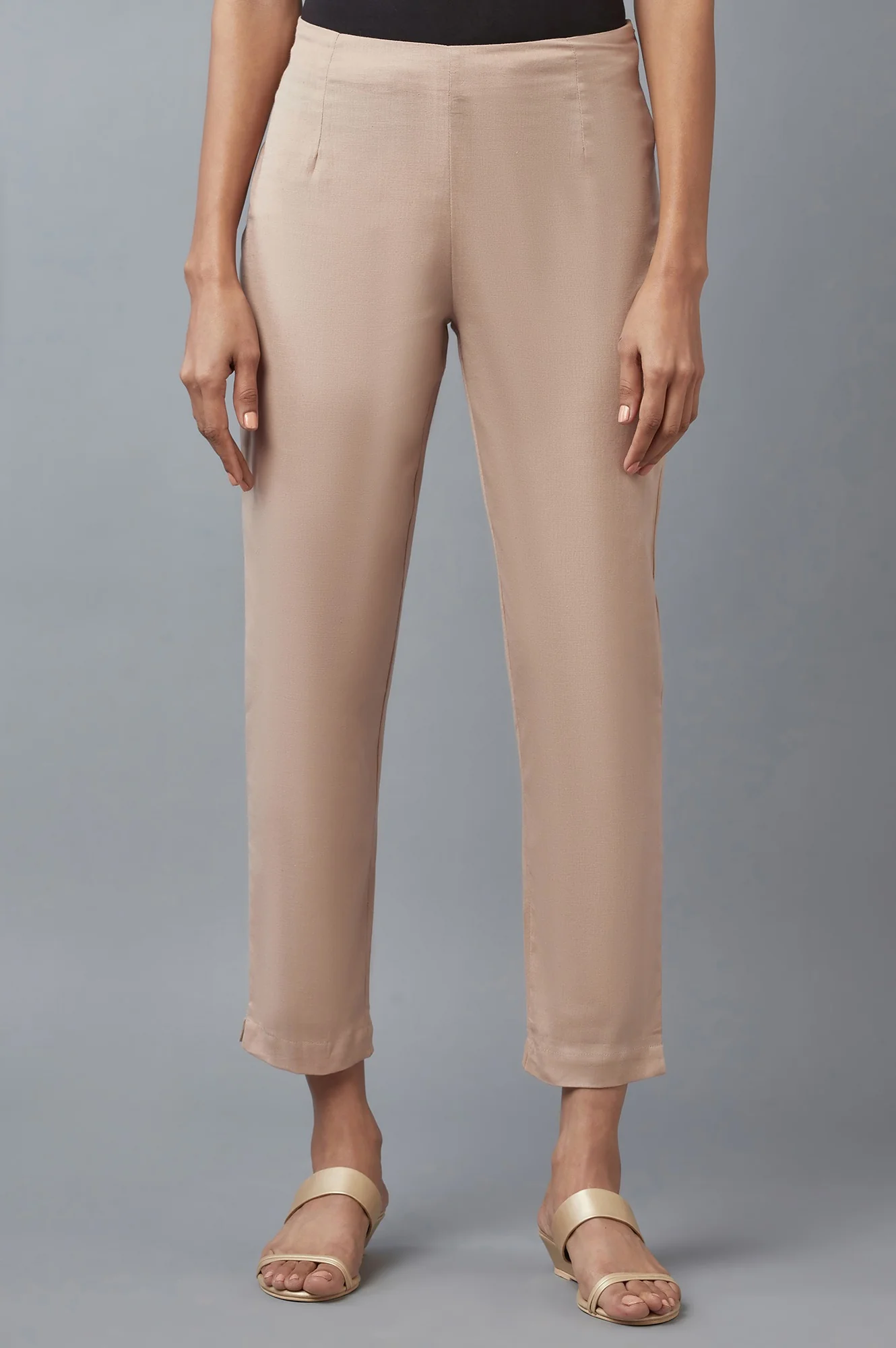Beige Solid Straight Trousers in Mid-Rise - Image 2